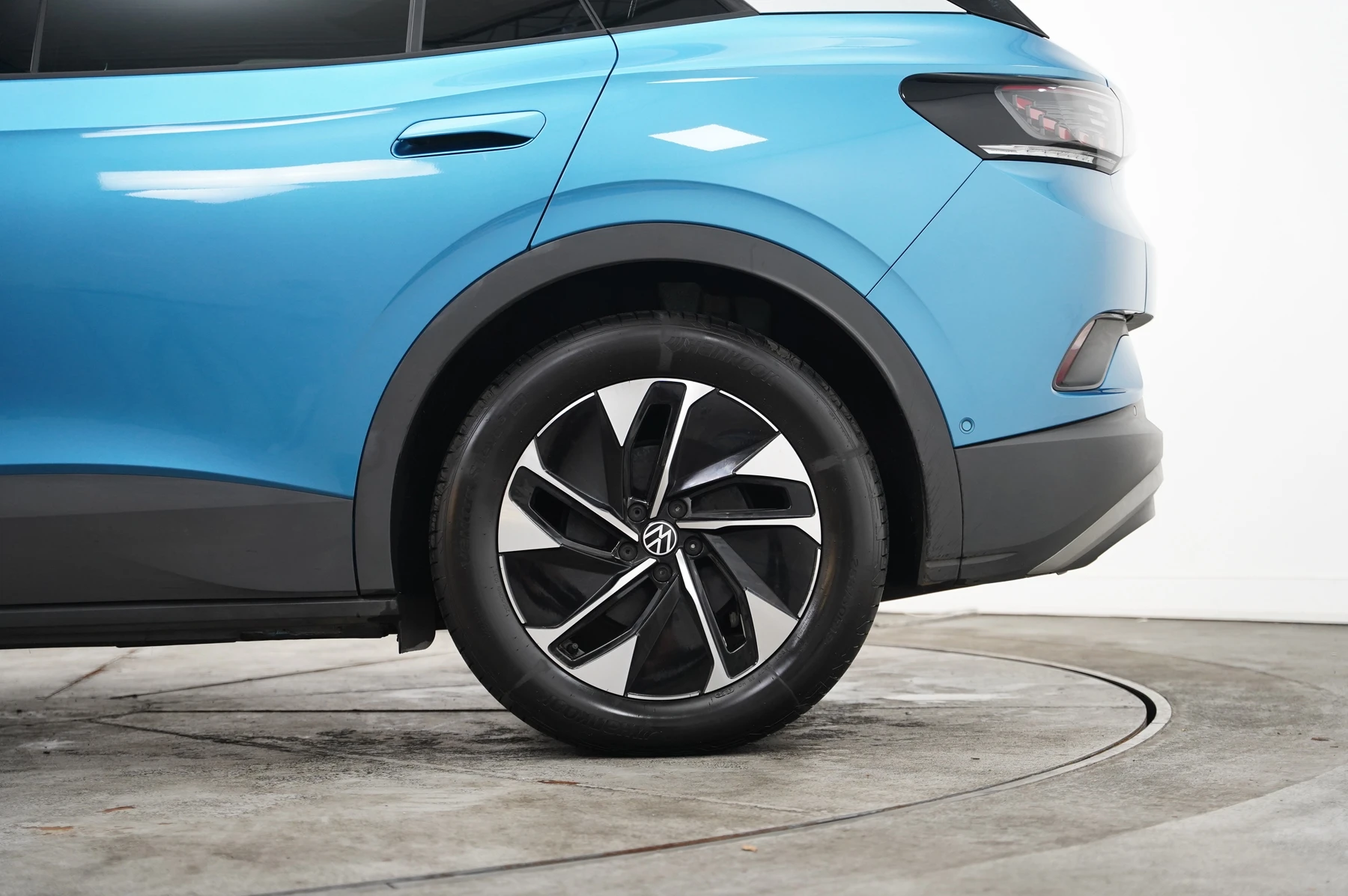 Volkswagen-ID.4-image-32