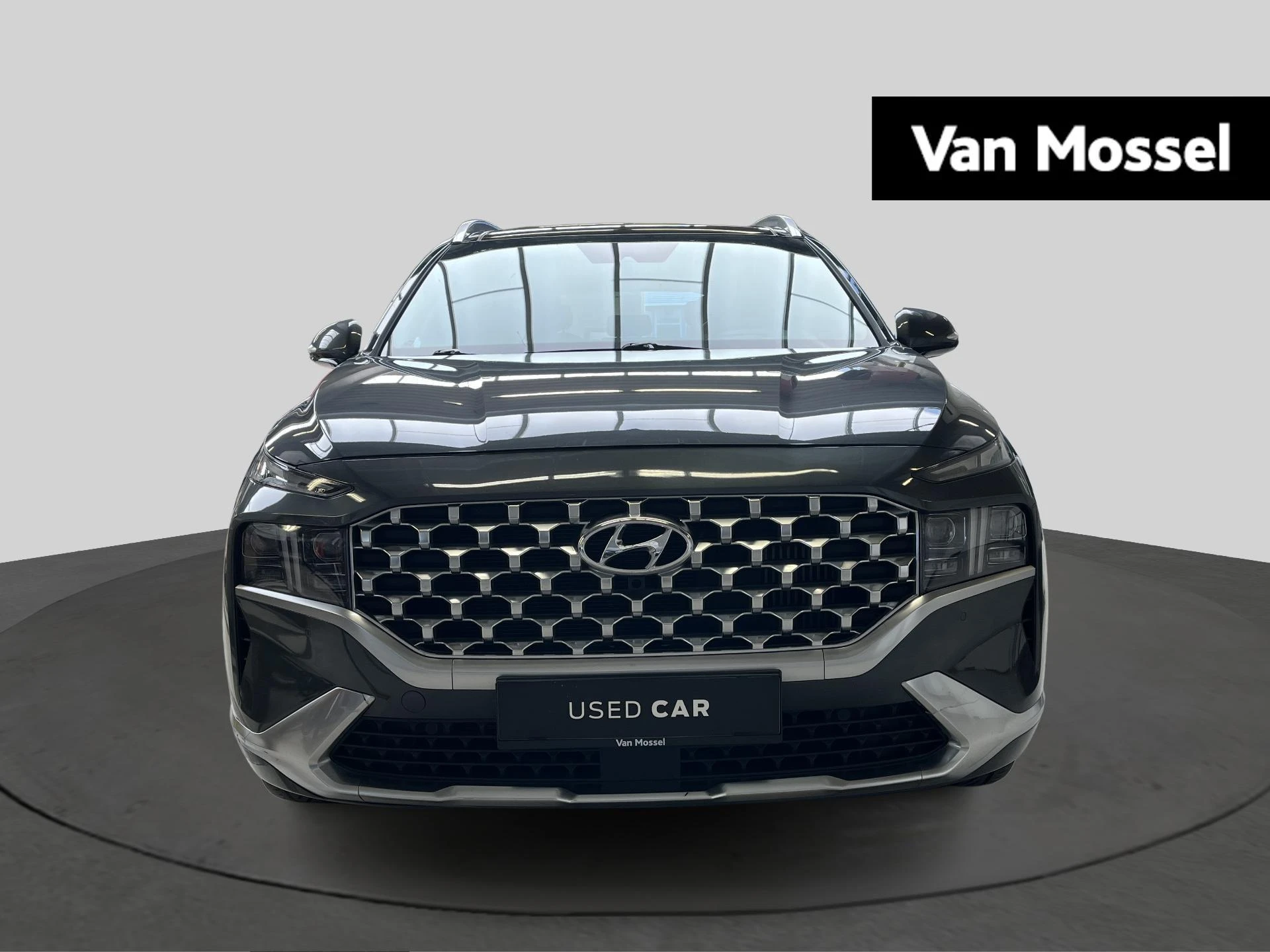 Hyundai-Santa Fe-image-1
