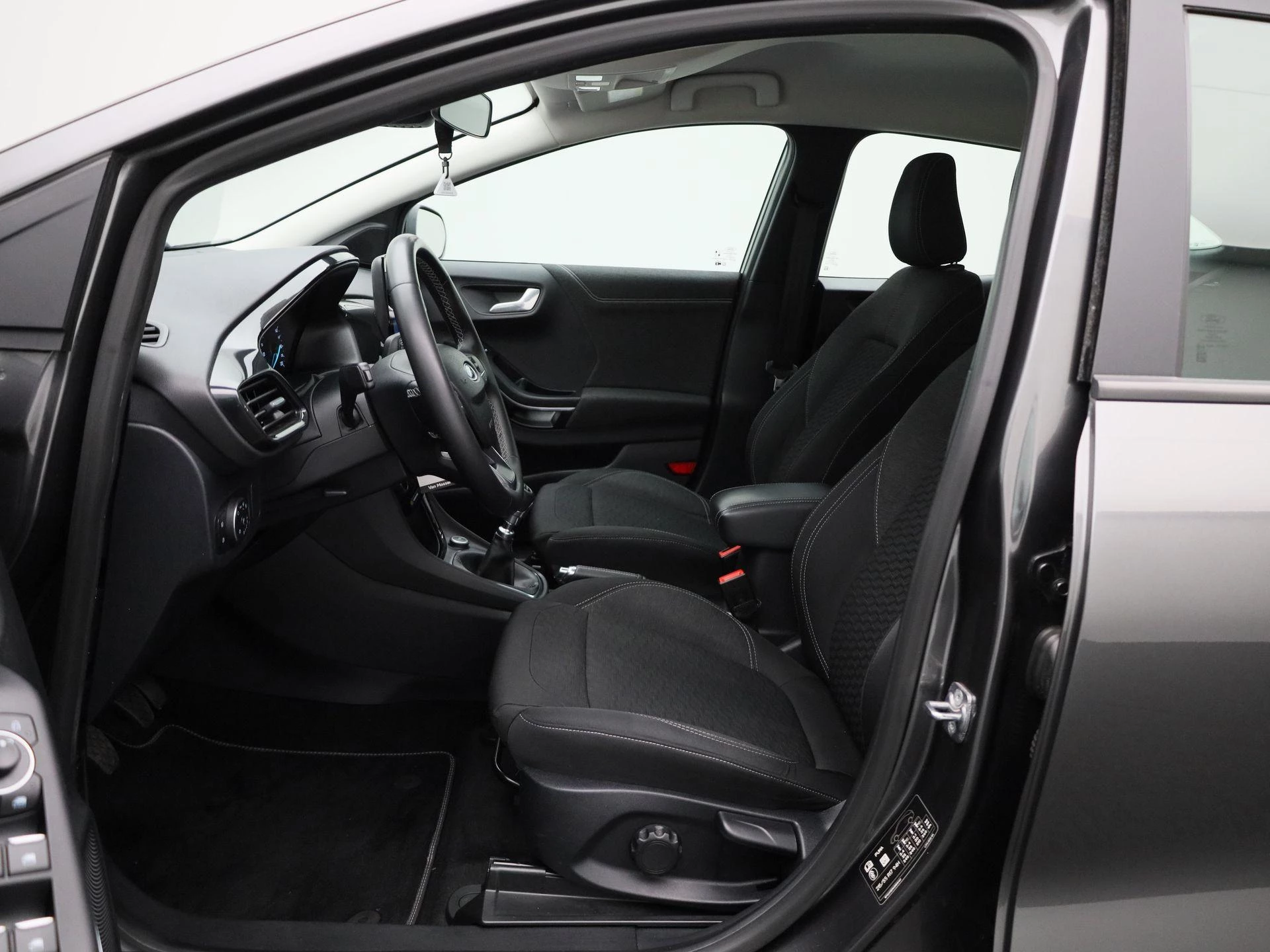 Ford Puma 1.0 EcoBoost Hybrid Titanium