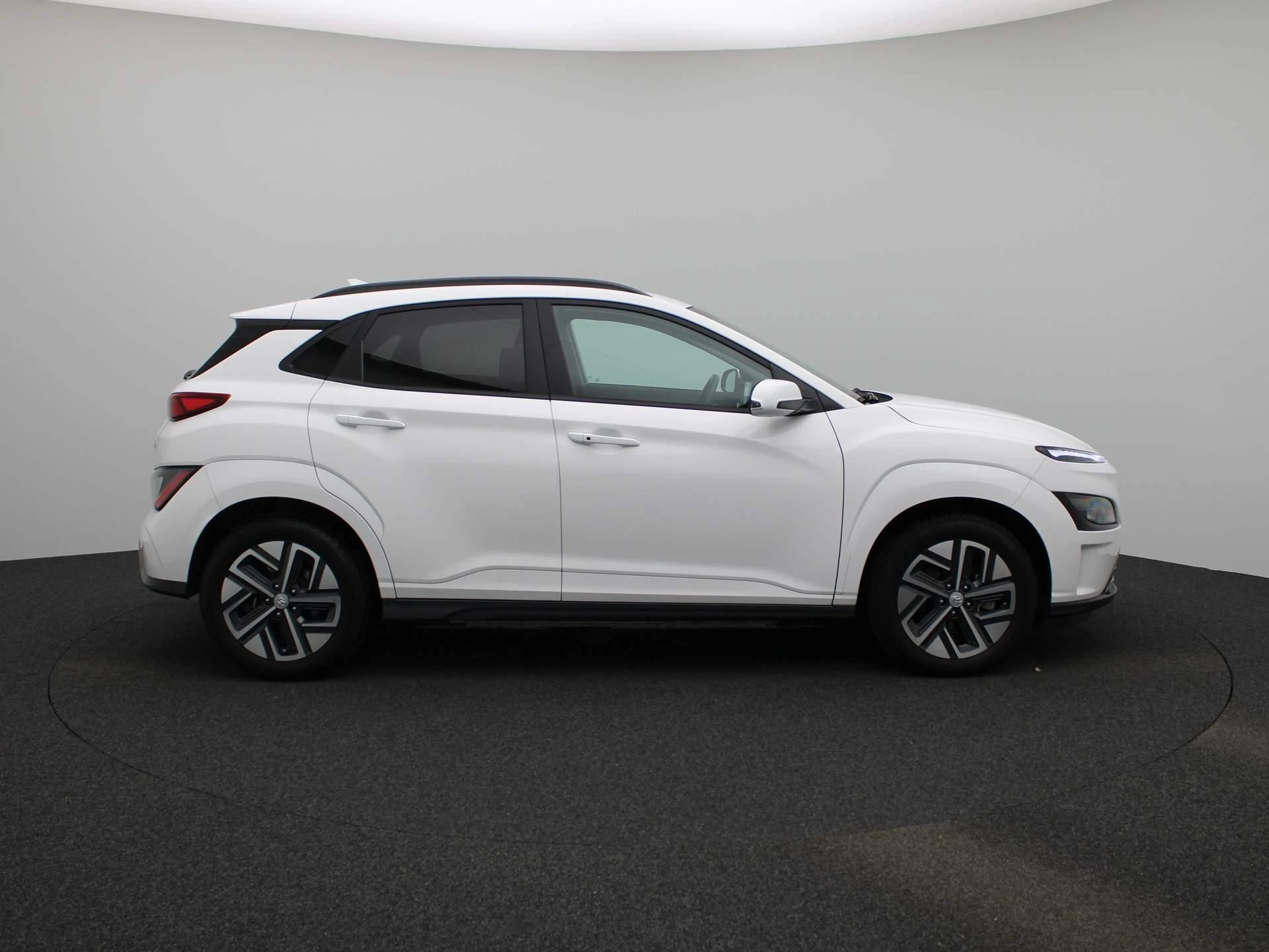 Hyundai-Kona-image-5