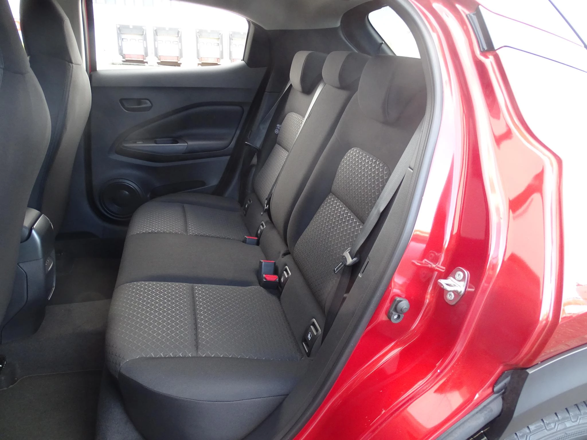 Nissan Juke 1.0 DIG-T Acenta automaat