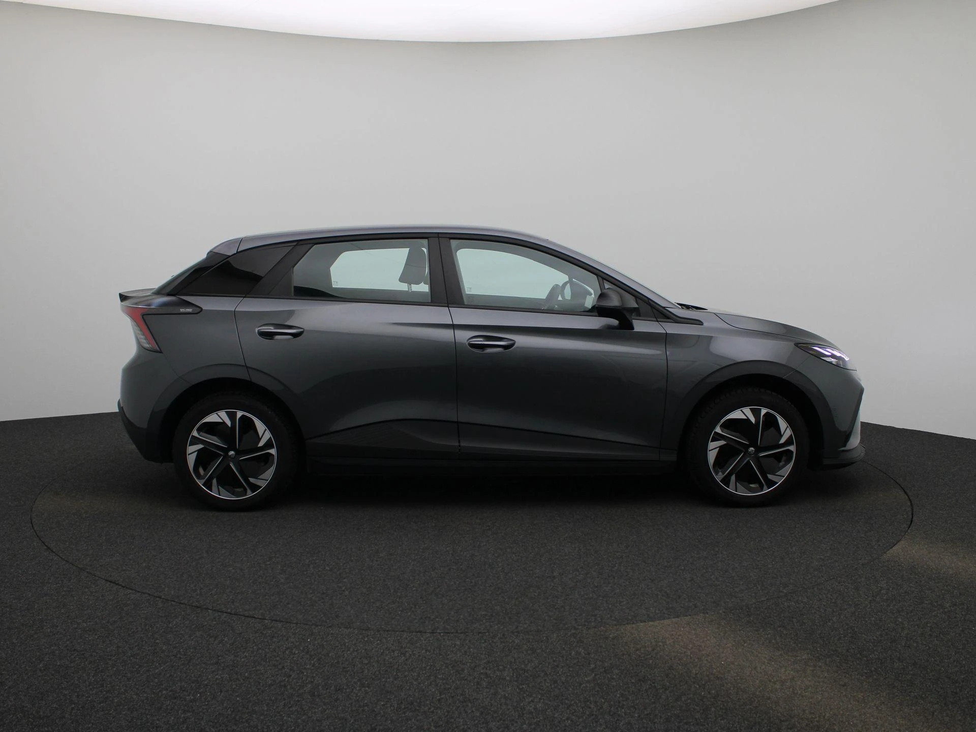 MG-MG4 EV-image-5