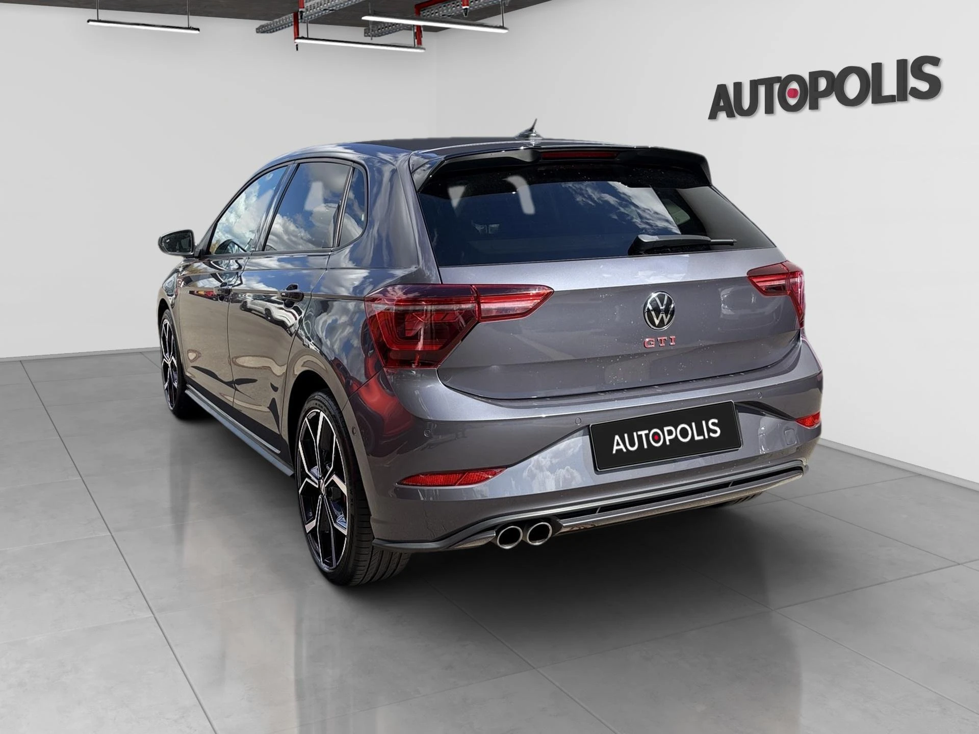 Volkswagen-Polo-image-18