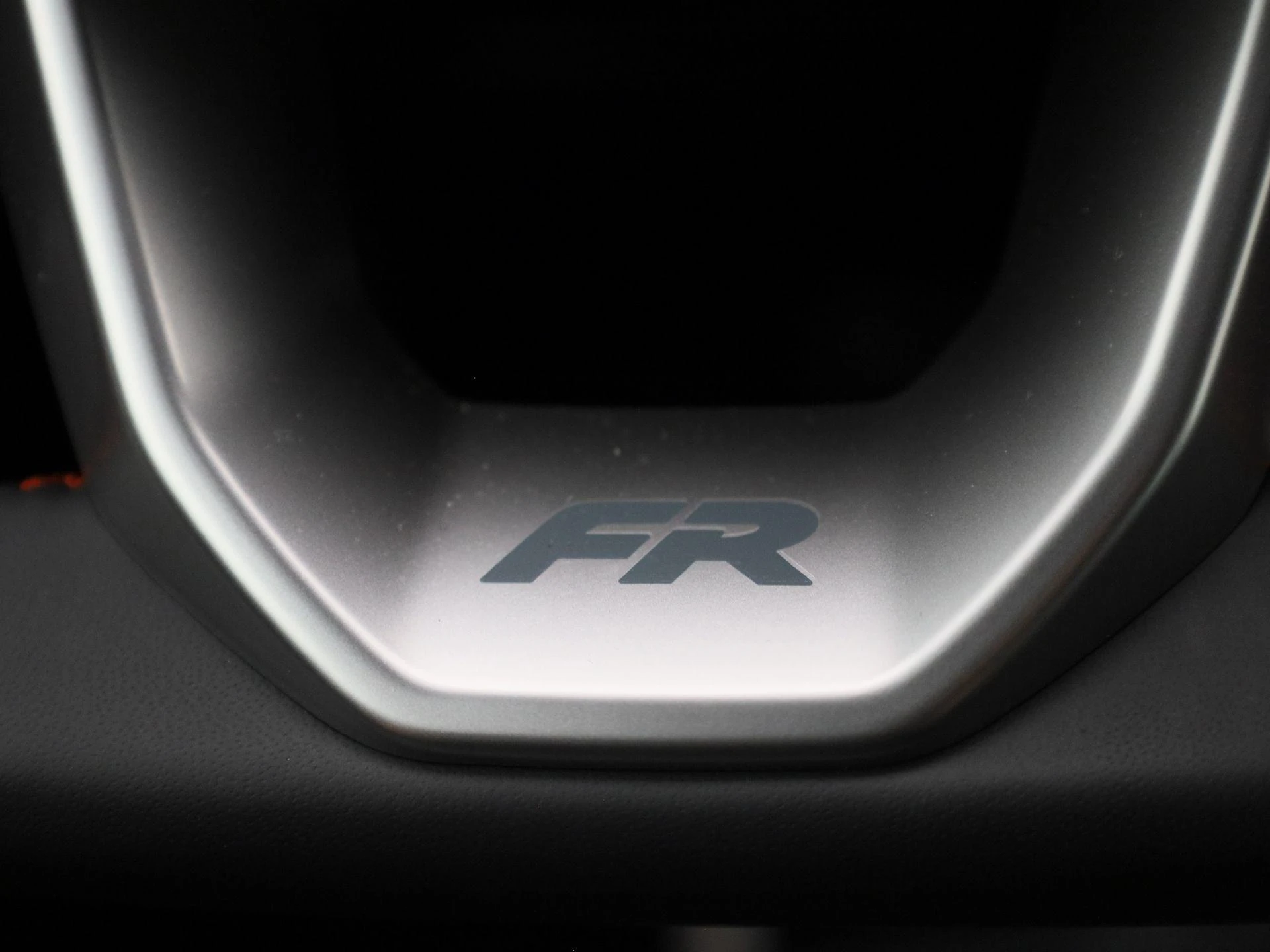 SEAT Leon Sportstourer 1.5 TSI e-Hybrid FR Business