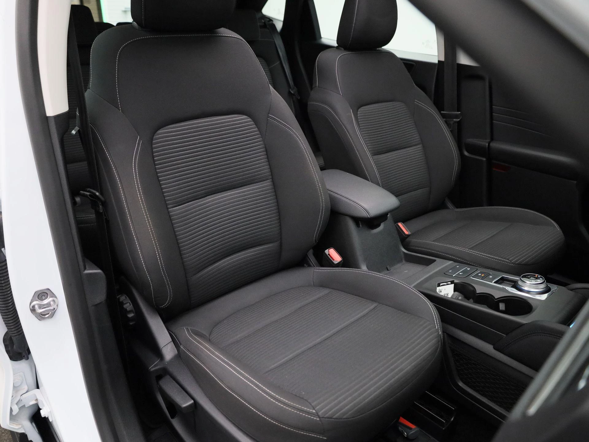 Ford Kuga 2.5 PHEV Titanium