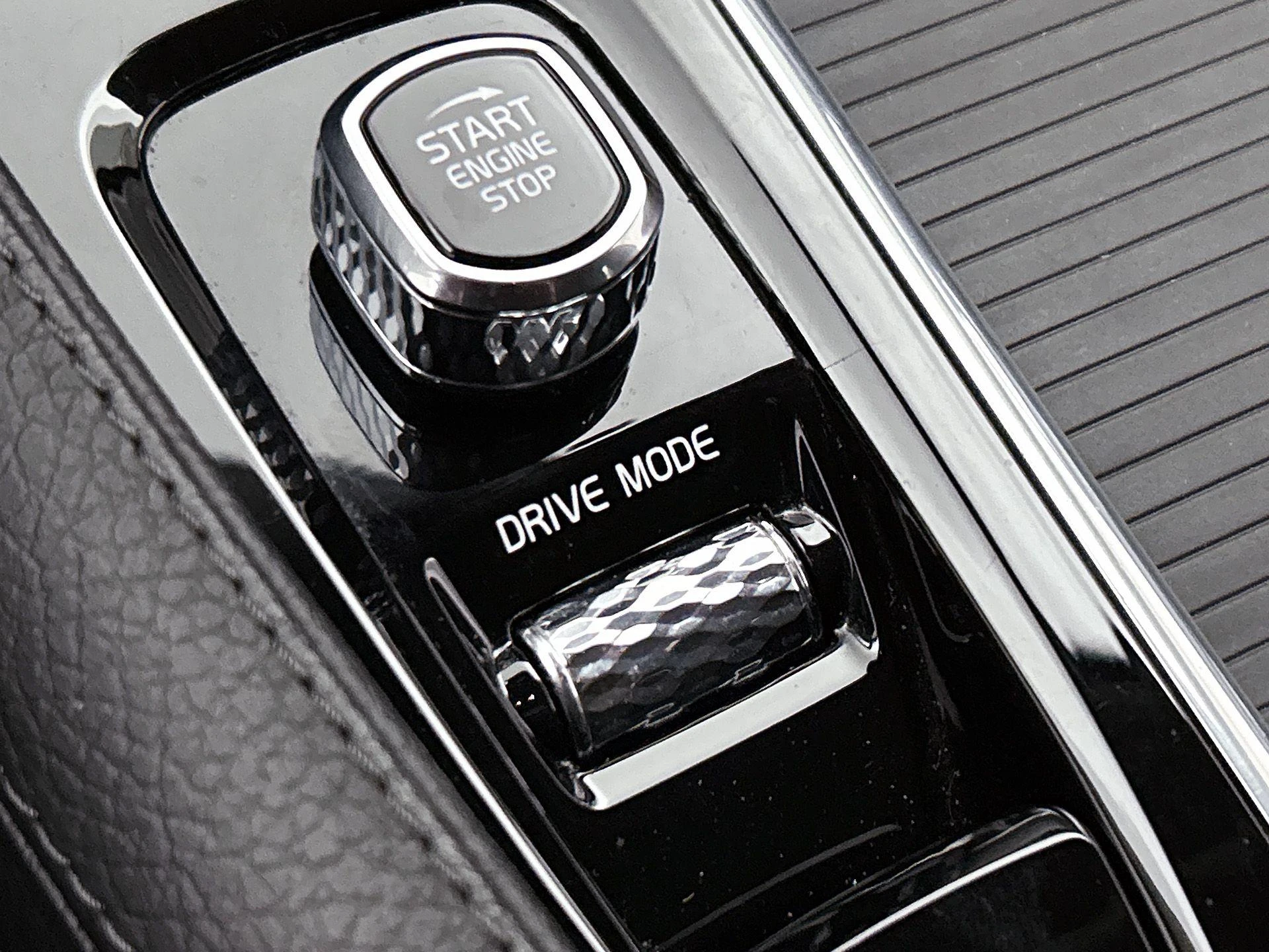 Volvo-V90-image-21