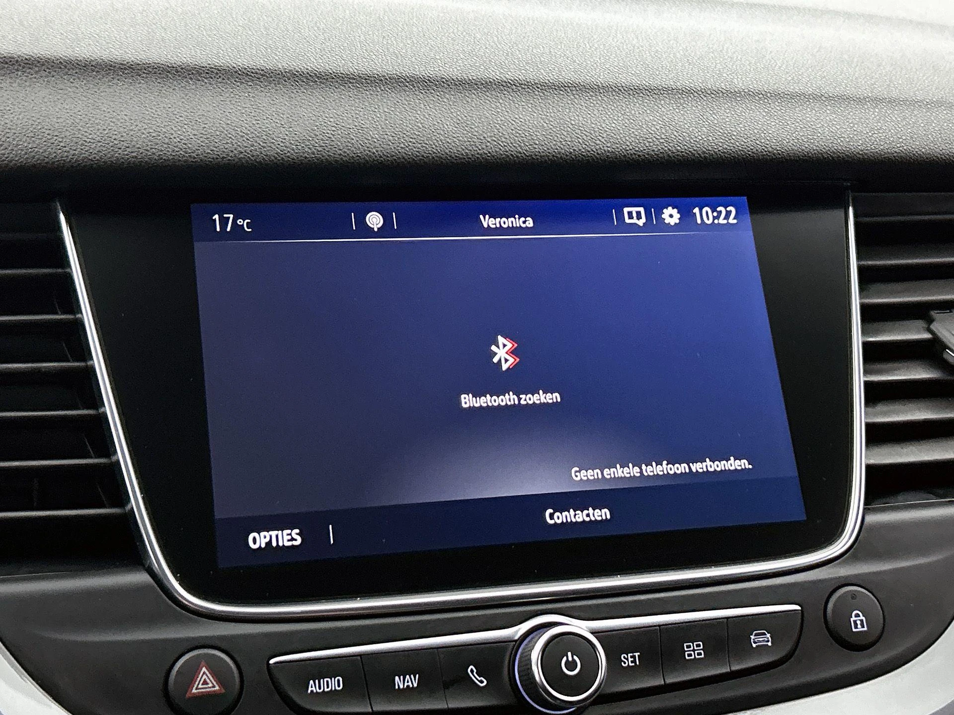 Opel-Grandland X-image-6