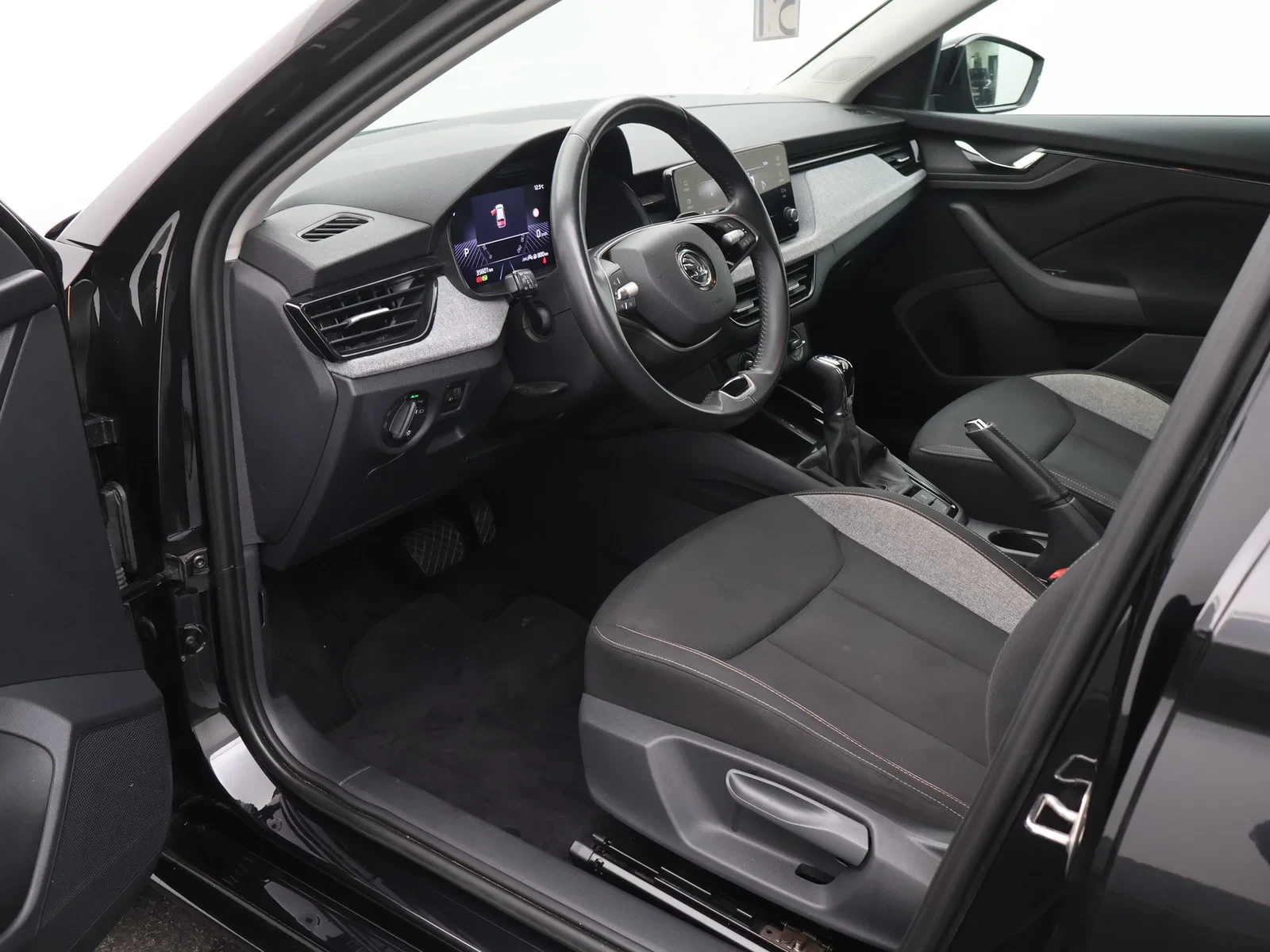 Škoda-Scala-image-15