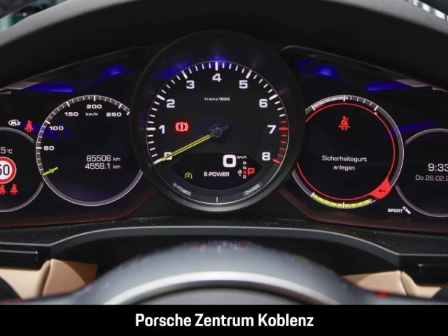 Porsche Cayenne E-Hybrid Coupe -