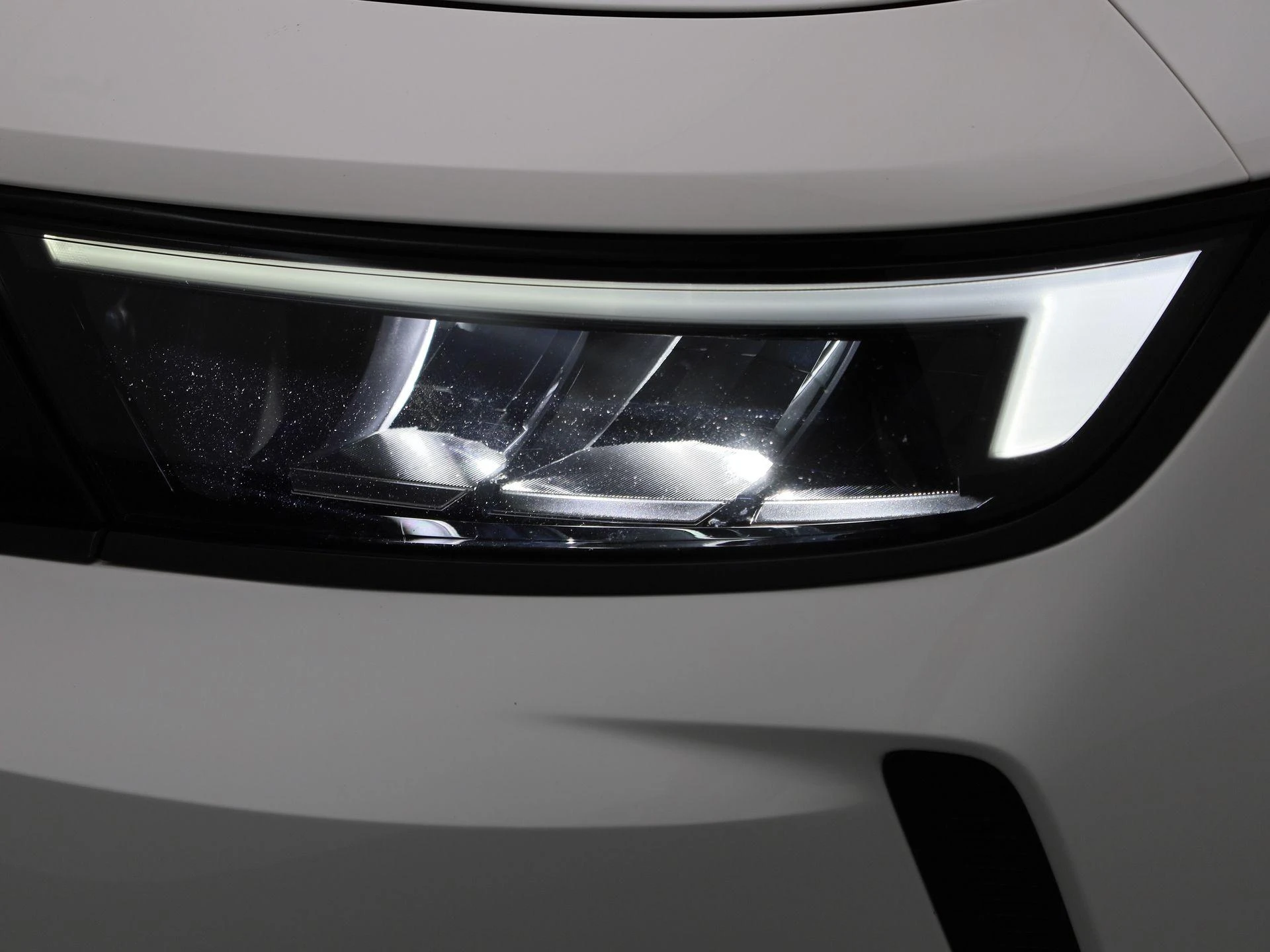 Opel-Astra-image-12