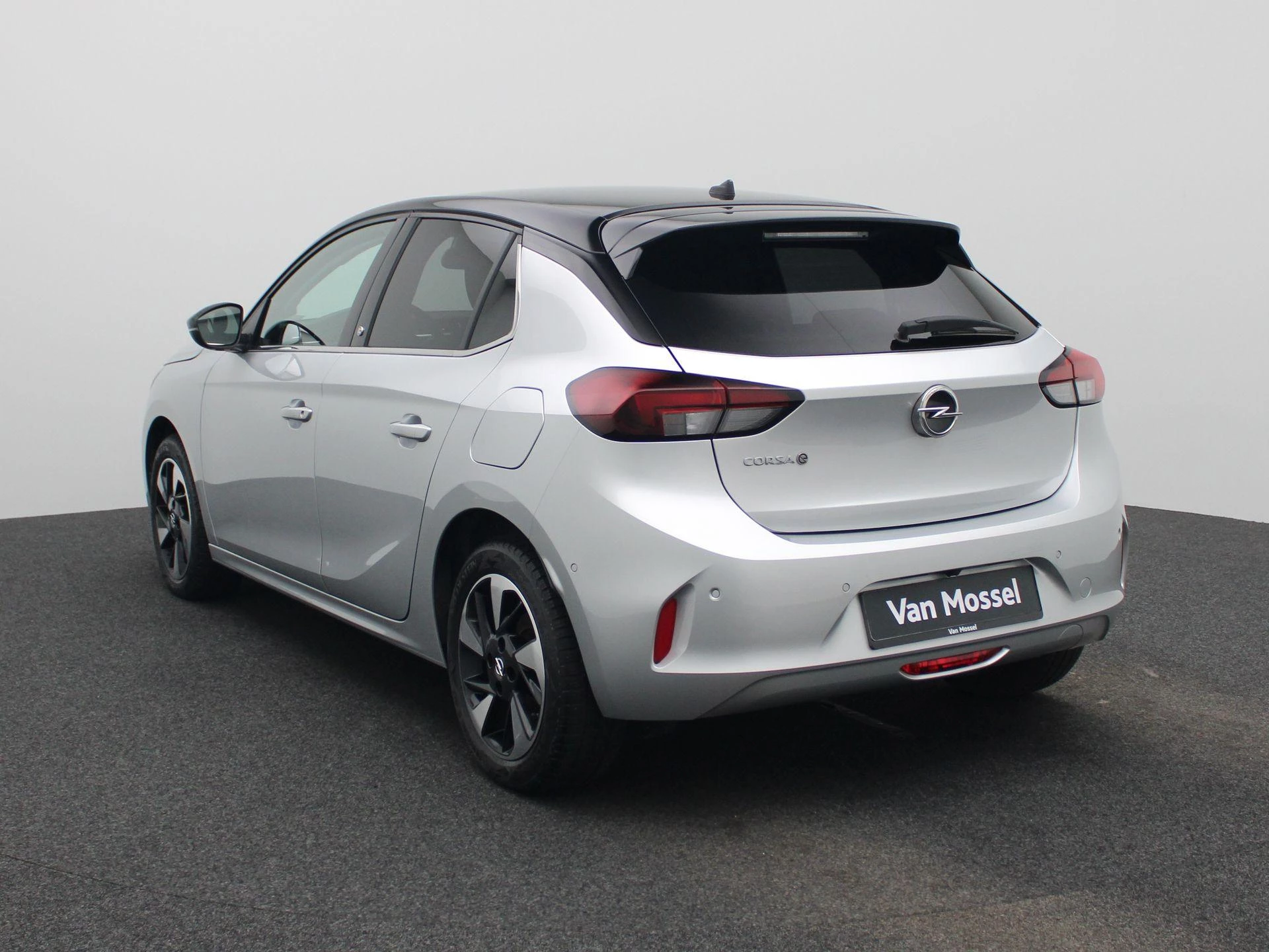 Opel-Corsa-e-image-1
