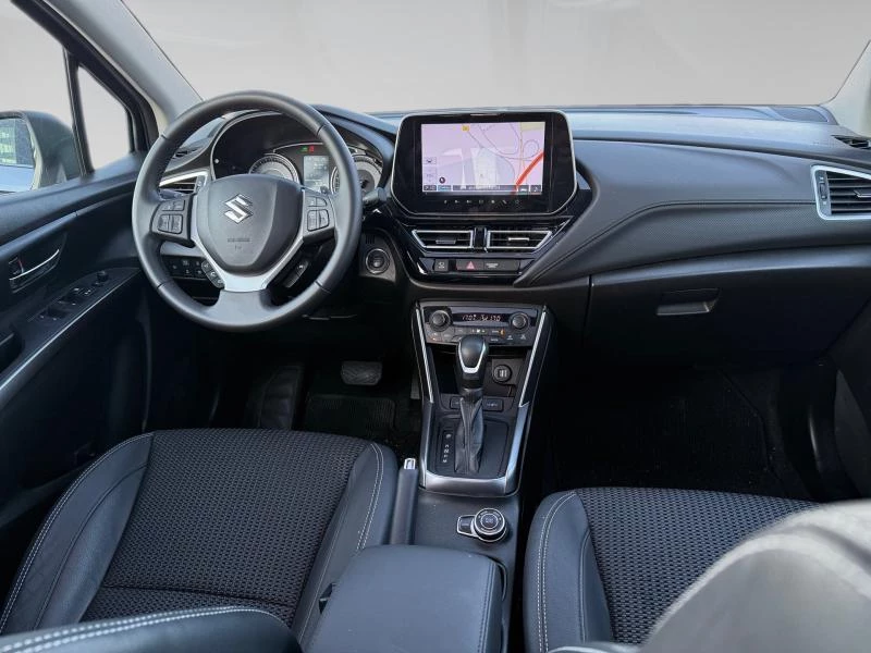 Suzuki-S-Cross-image-19