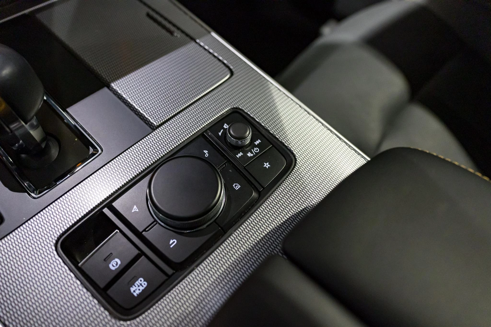 Mazda-CX-60-image-33
