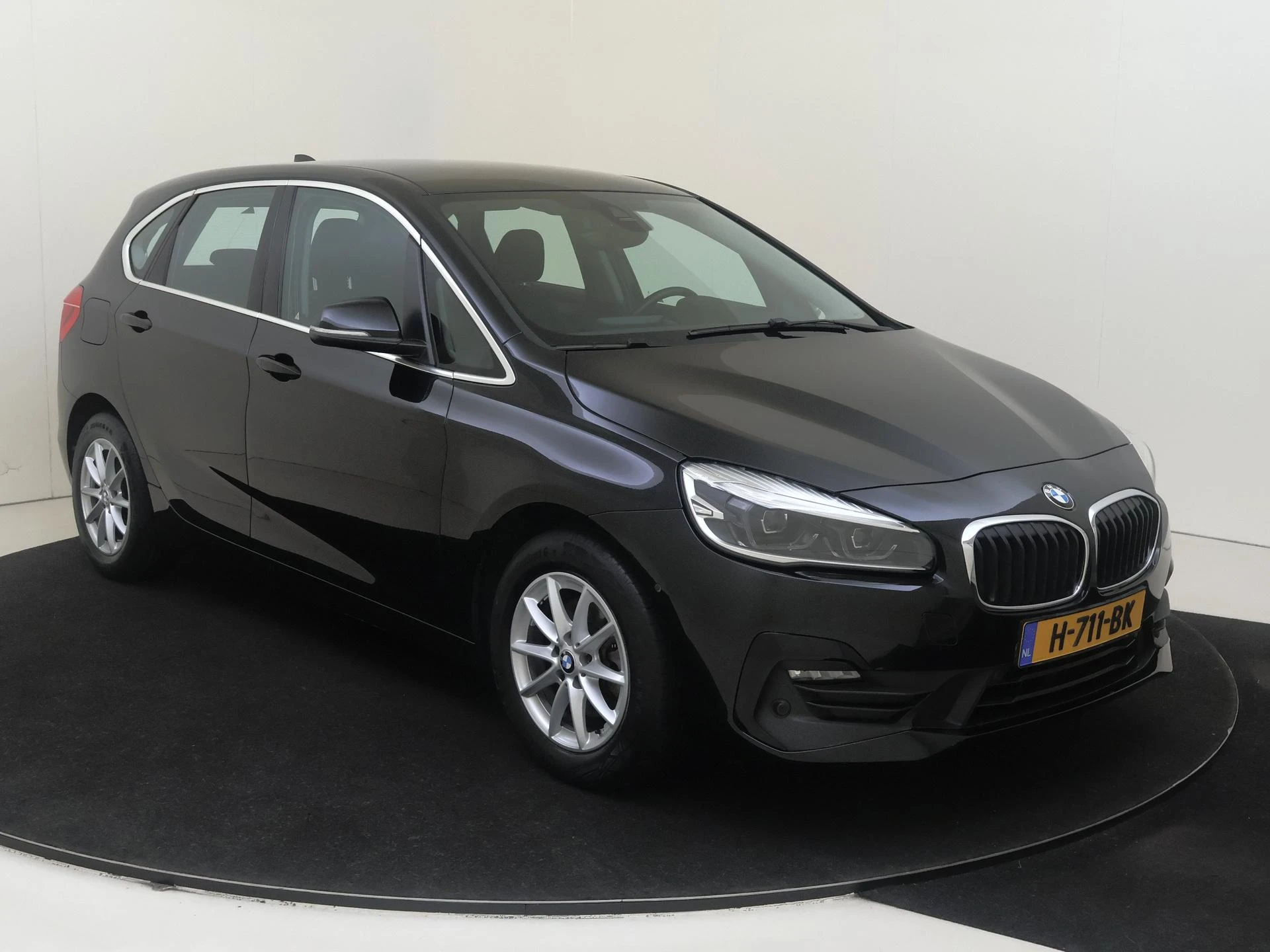 BMW-2 Serie-image-1