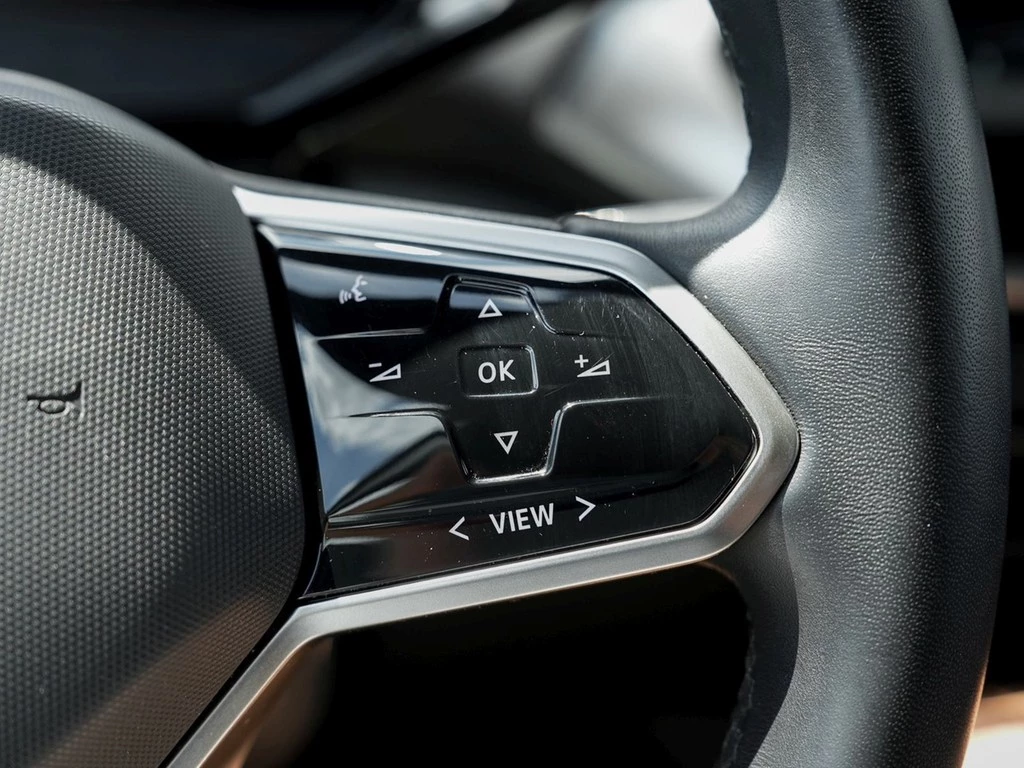 Volkswagen ID.4 Pro Performance /AR-HuD/MatrixLED/Pano/Navi