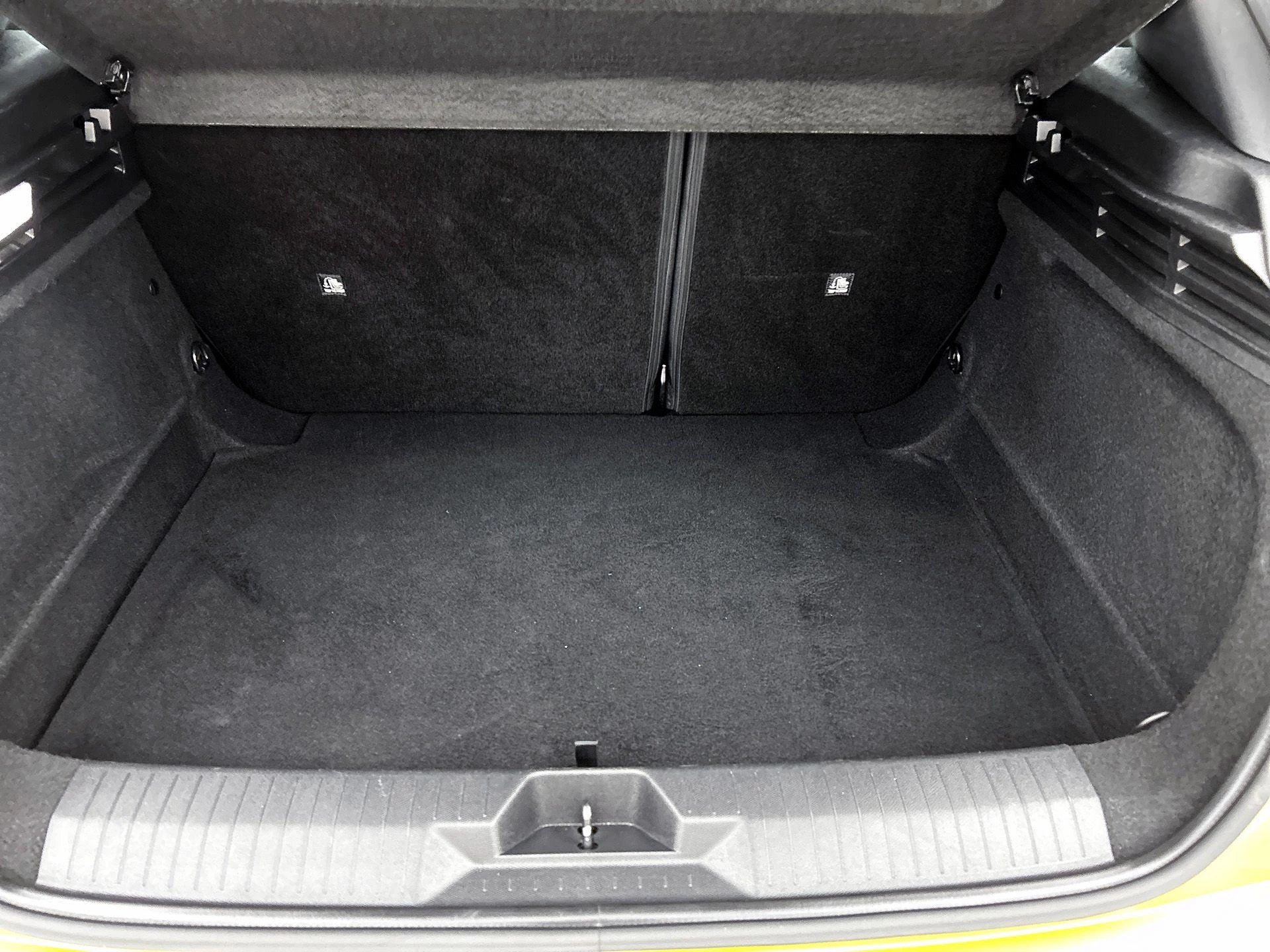 Opel-Astra-image-14