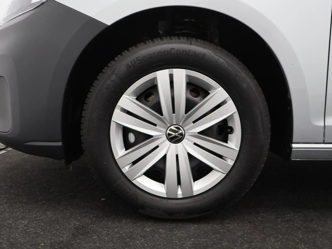 Volkswagen-Caddy-image-16