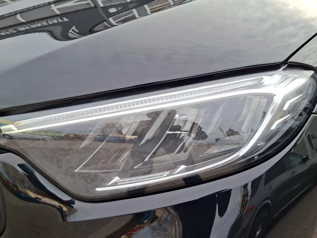 Mercedes-Benz-GLC-image-11