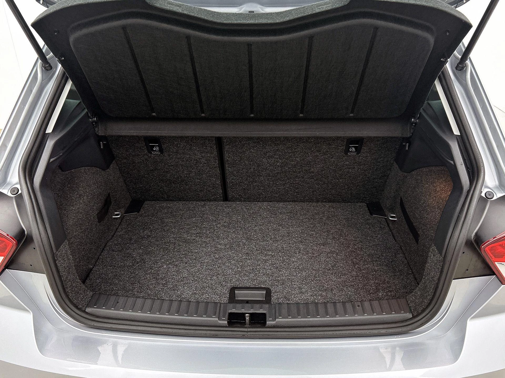SEAT-Ibiza-image-16