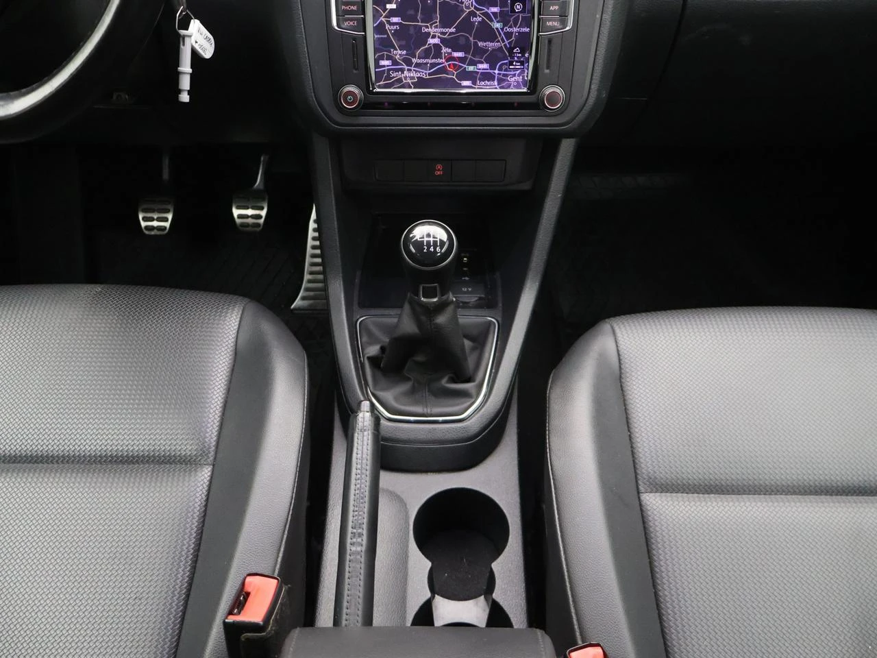 Volkswagen-Caddy-image-24