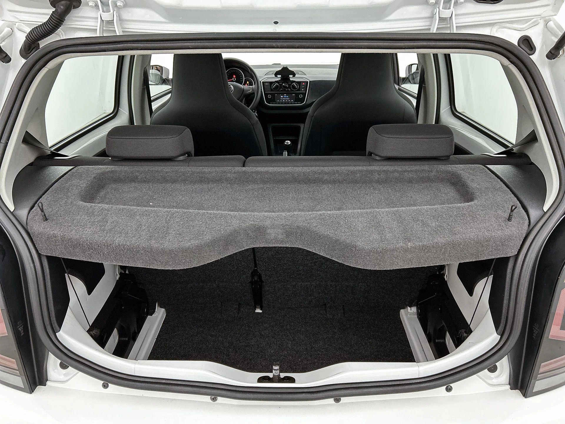 Volkswagen-up!-image-20