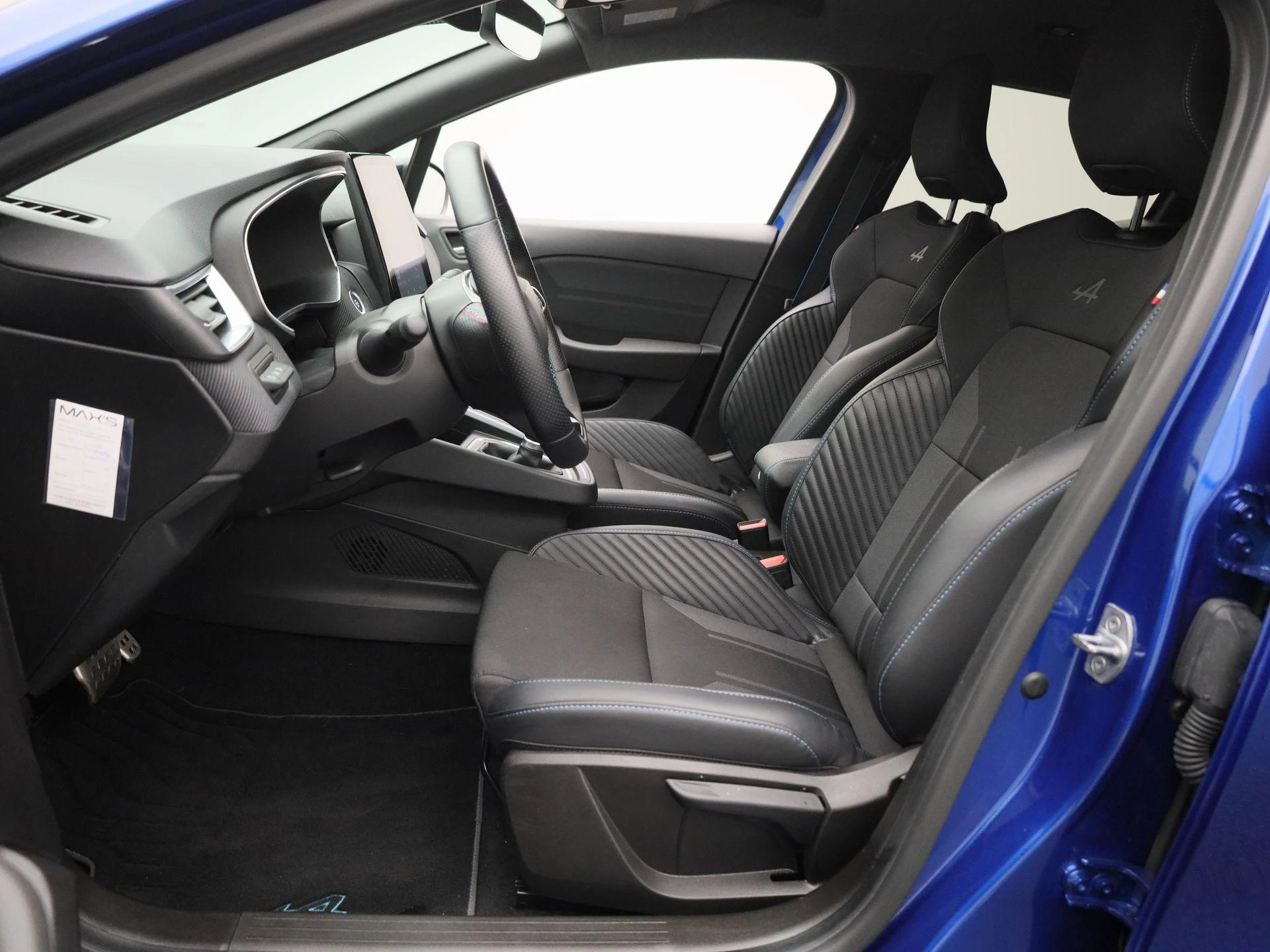 Renault-Clio-image-9