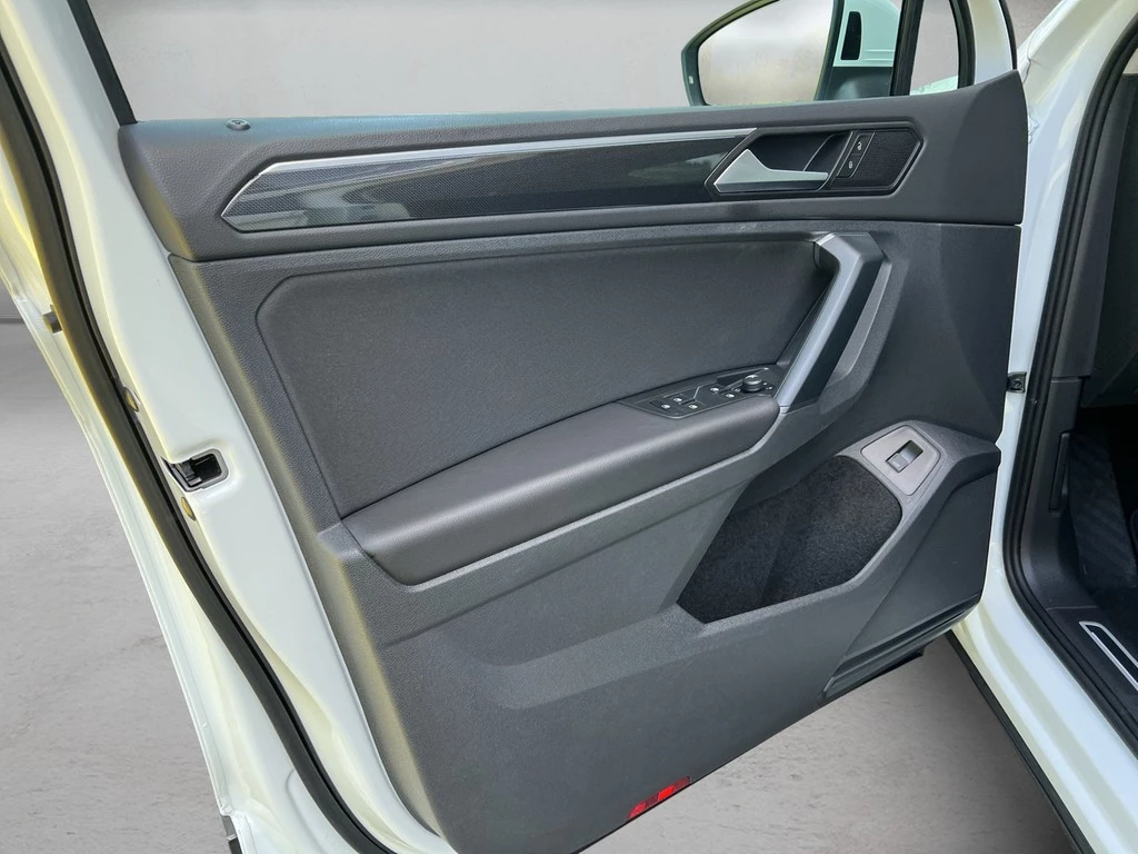 Volkswagen Tiguan 1.5 TSI DSG Elegance *Navi*Matrix*