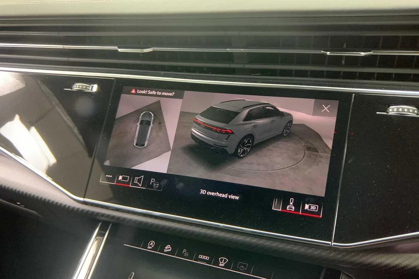 Audi-RSQ8-image-25
