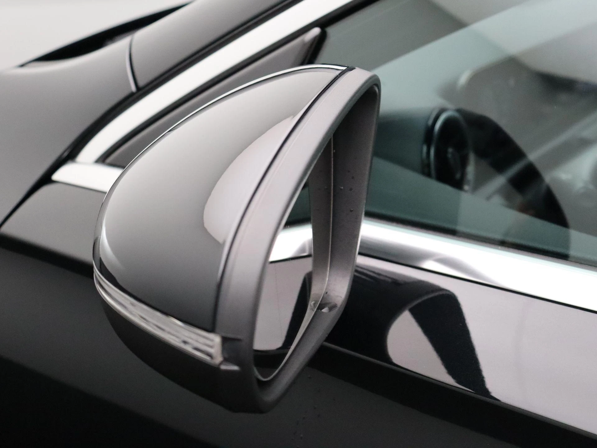 Mercedes-Benz-Classe A-image-7