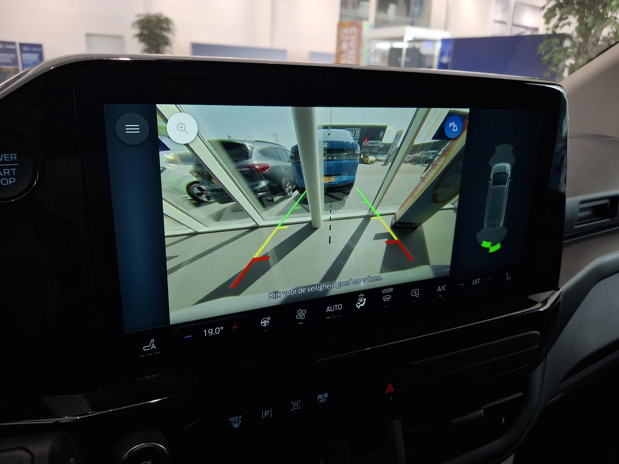 Ford-Transit Custom-image-13