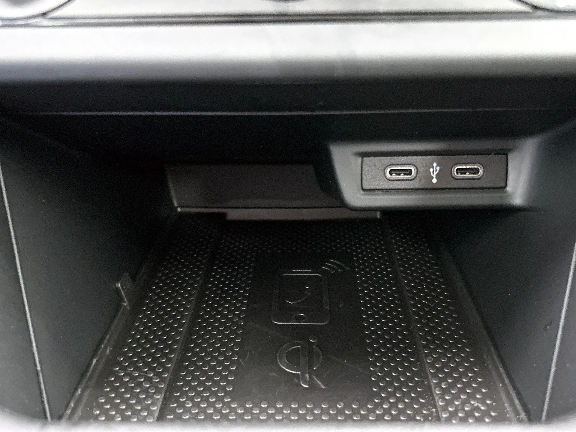 Volkswagen-Polo-image-29