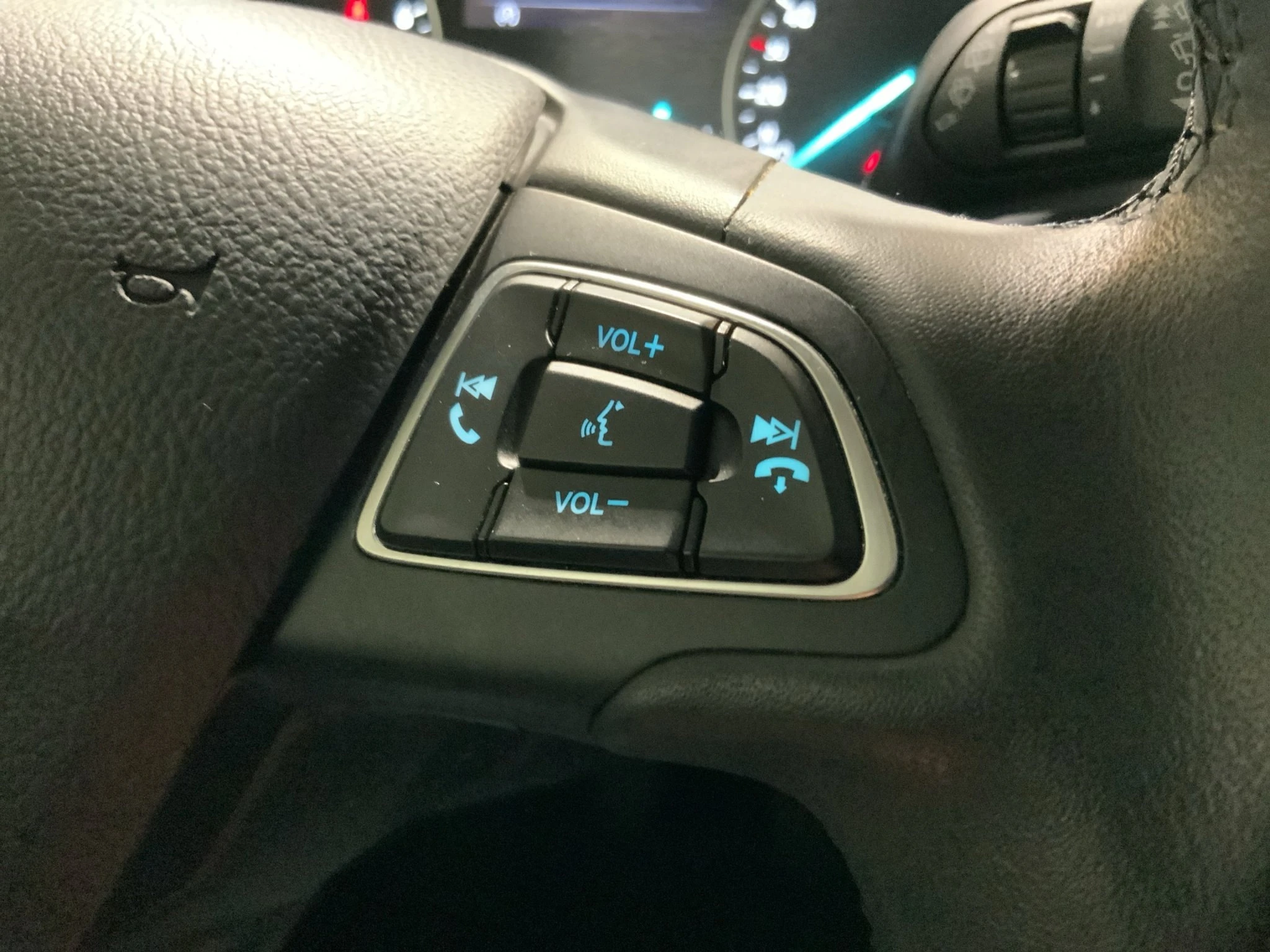Ford-EcoSport-image-17