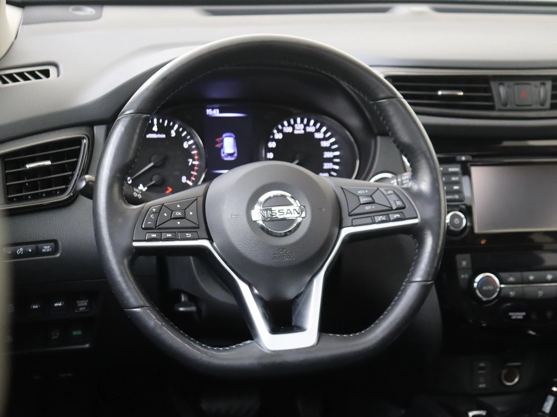 Nissan-X-Trail-image-9