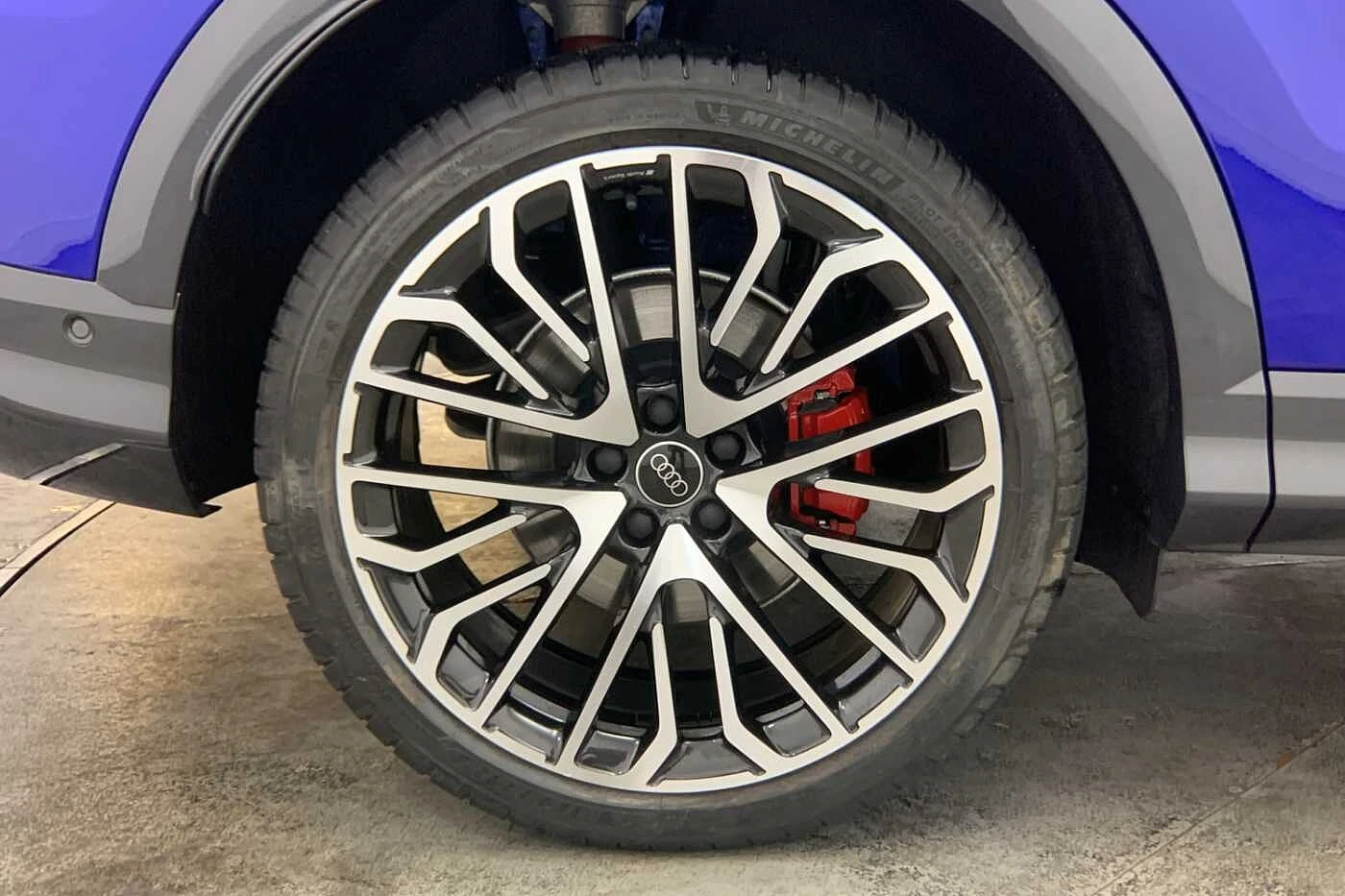 Audi-Q5-image-4