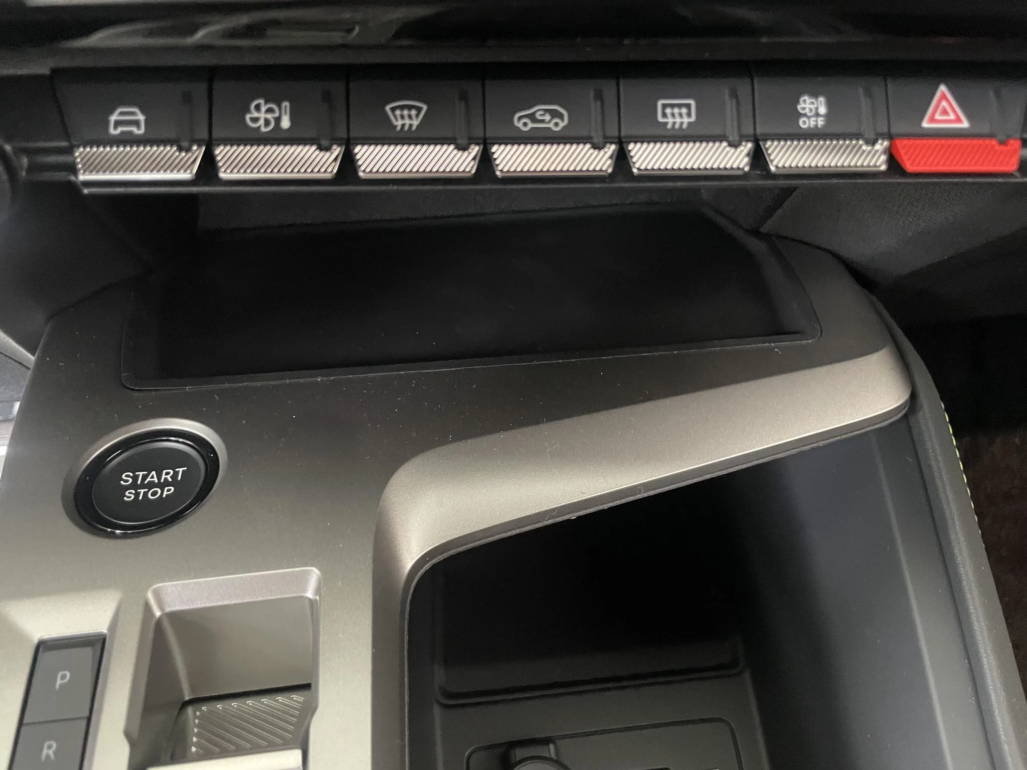 Peugeot-308-image-18