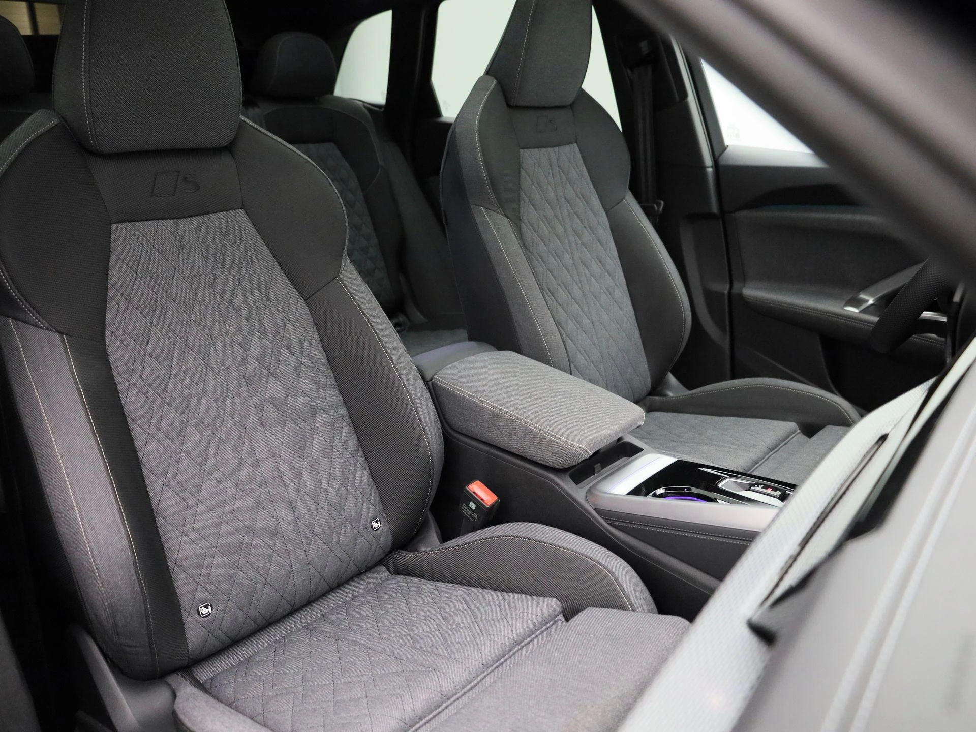 Audi-Q5-image-50