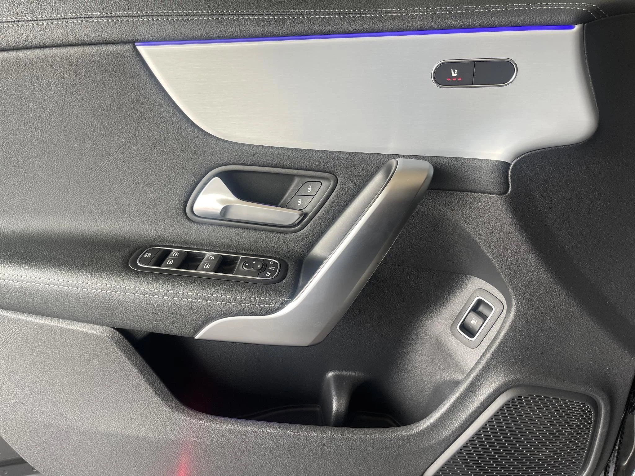 Mercedes-Benz CLA CLA 250 e Luxury Line