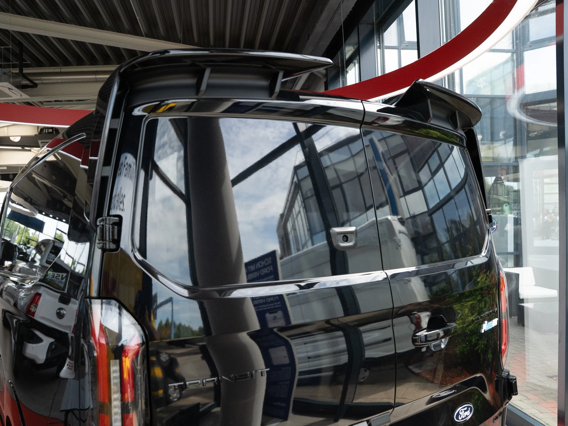 Ford Transit Custom MS-RT 320 L1 Aut. 4x4 Kasten-LKW