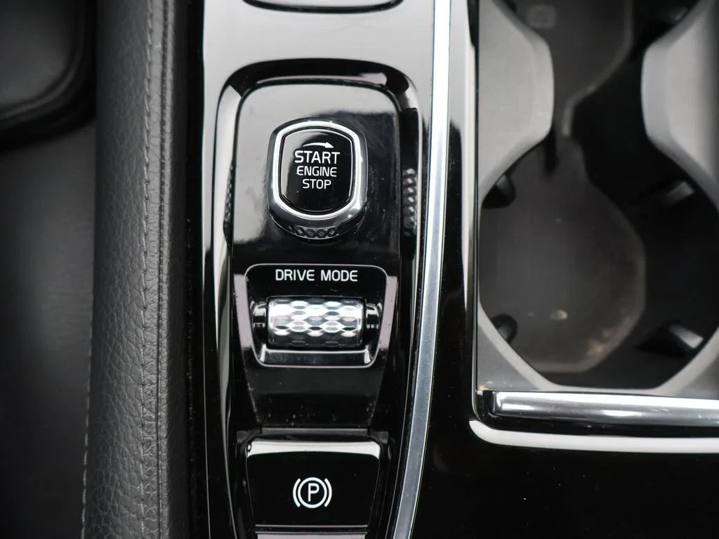 Volvo-V60-image-23