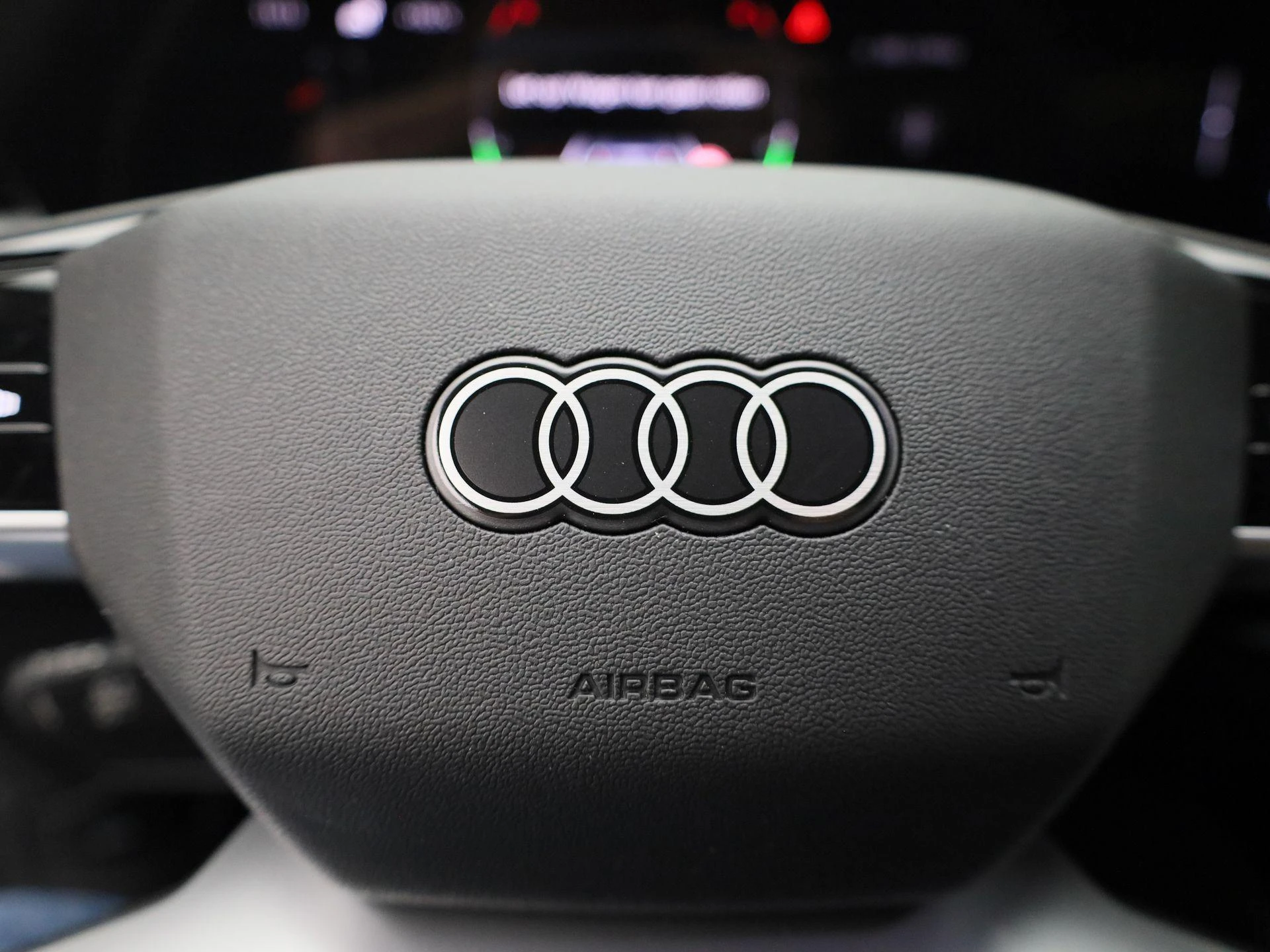 Audi A5 Limousine 2.0 e-hybrid quattro S edition 299 PK