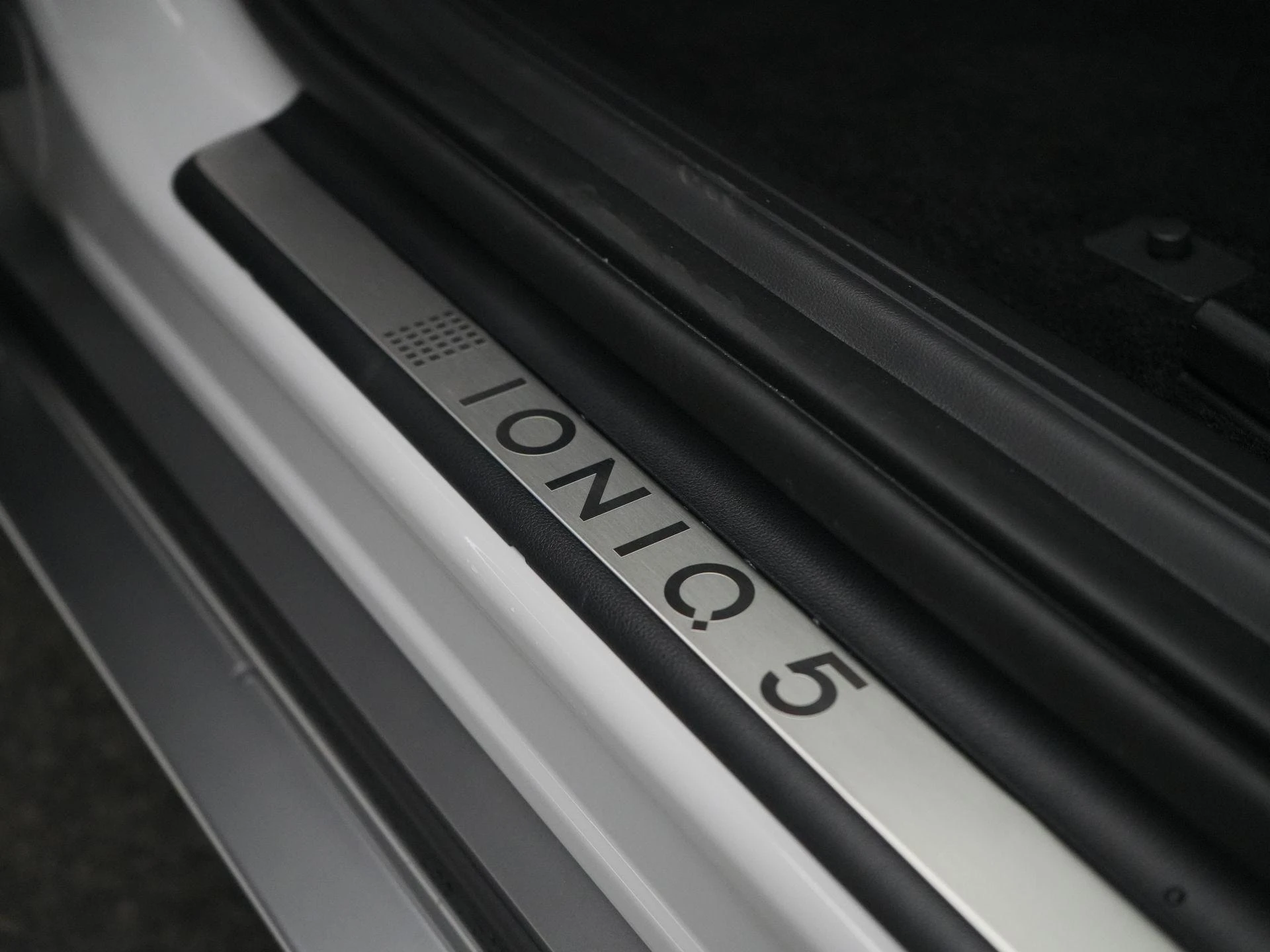 Hyundai-IONIQ 5-image-41
