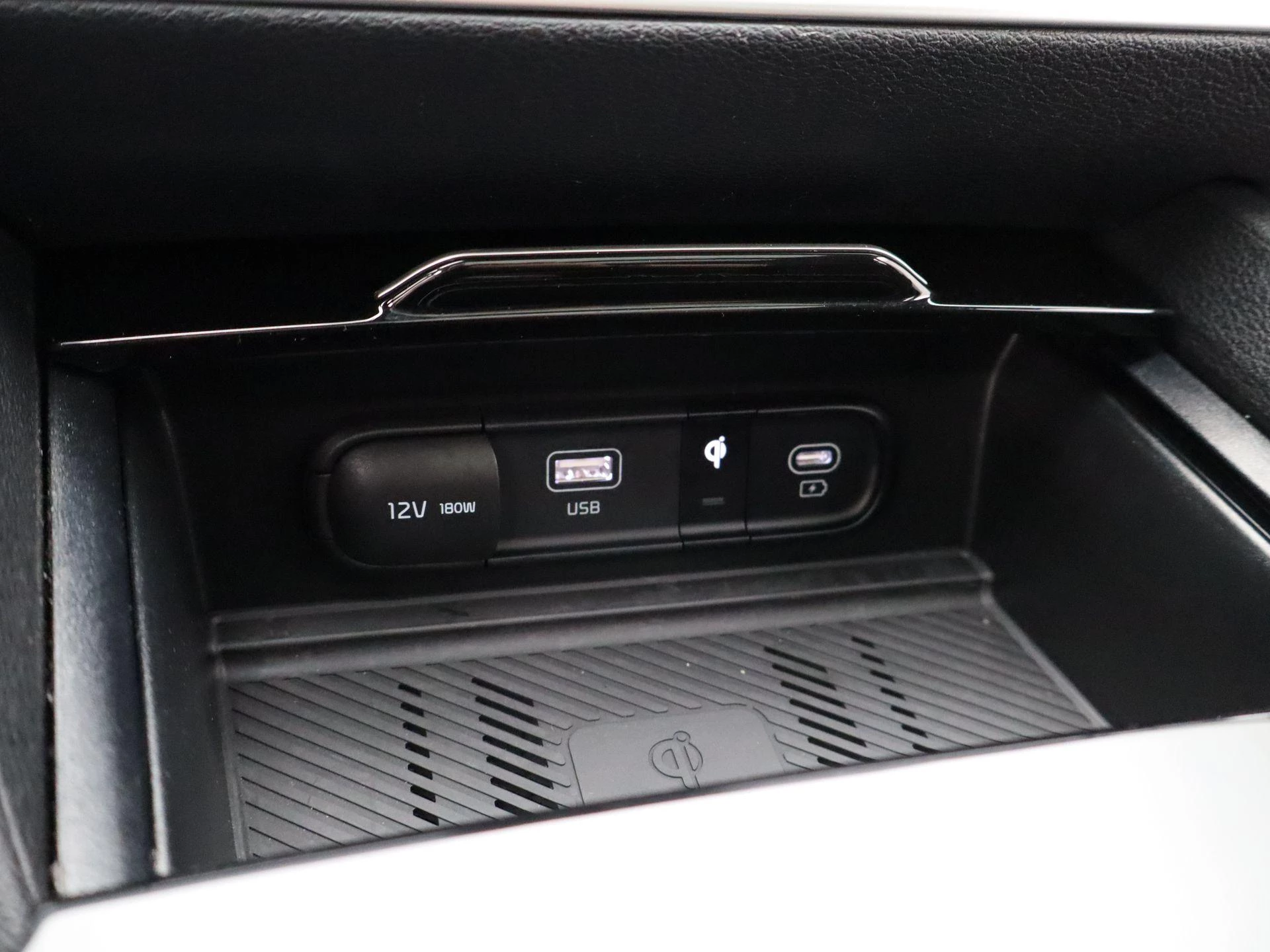 Kia-Sportage-image-24