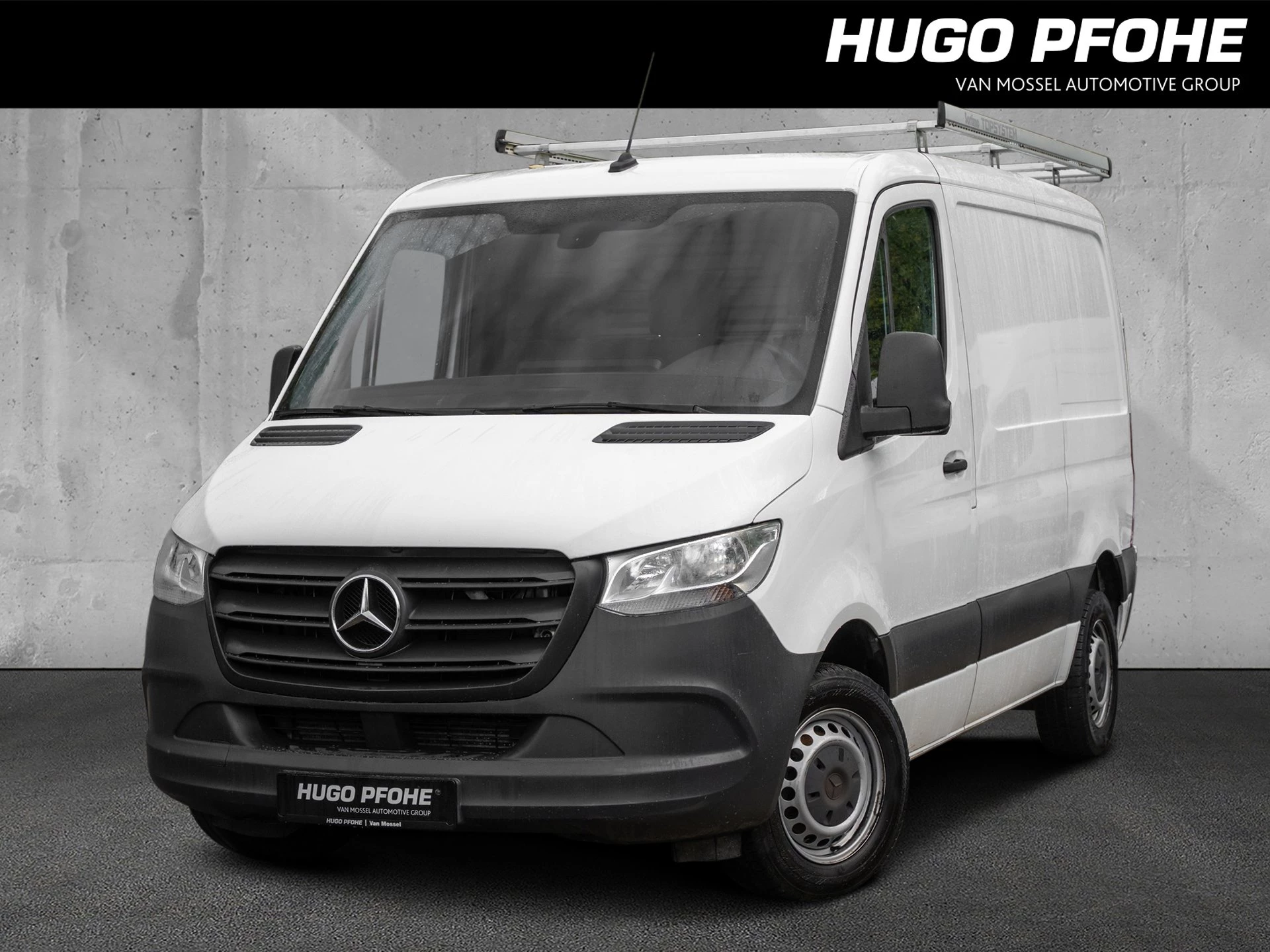 Mercedes-Benz-Sprinter-image-0