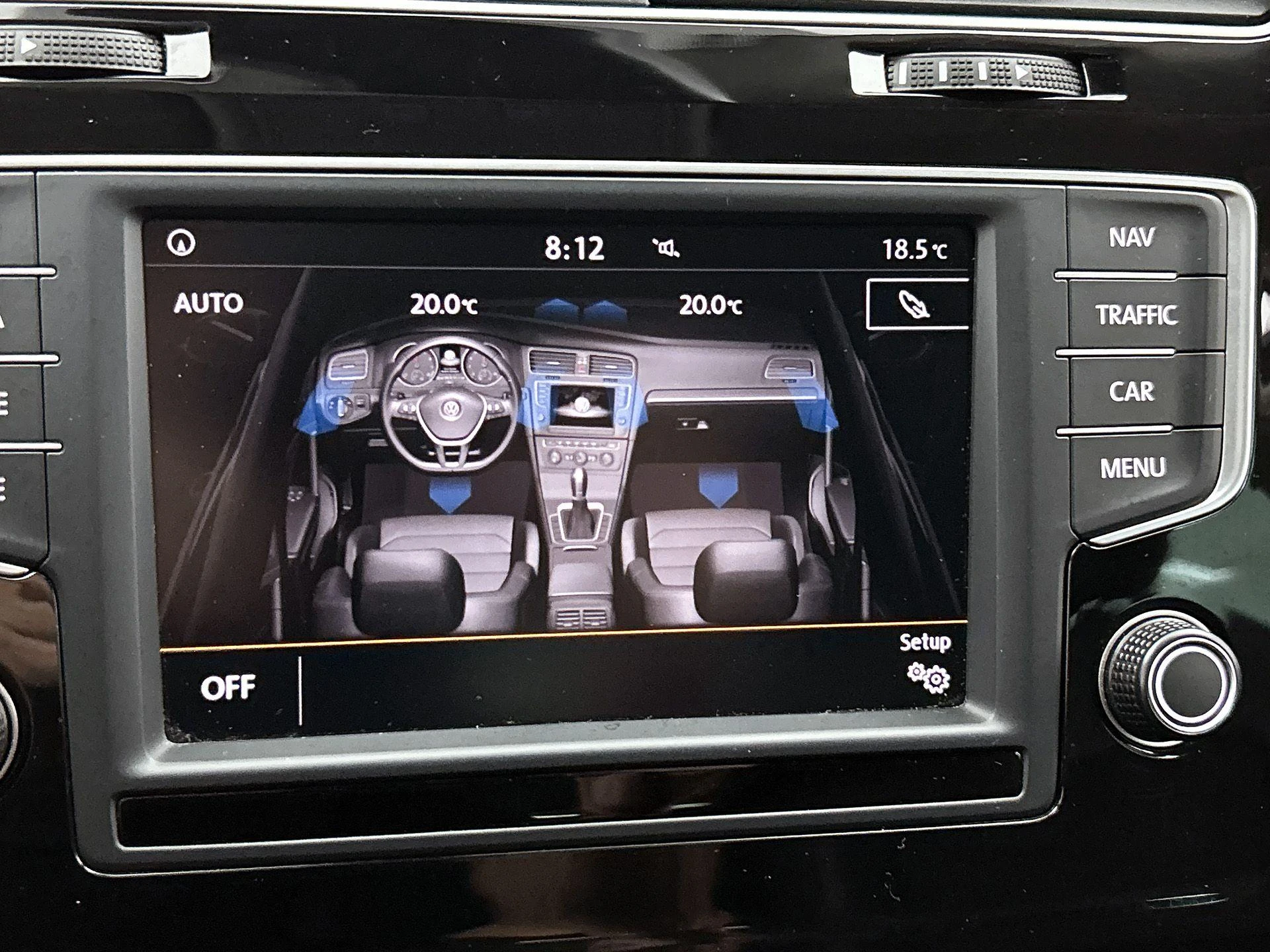 Volkswagen-Golf-image-18