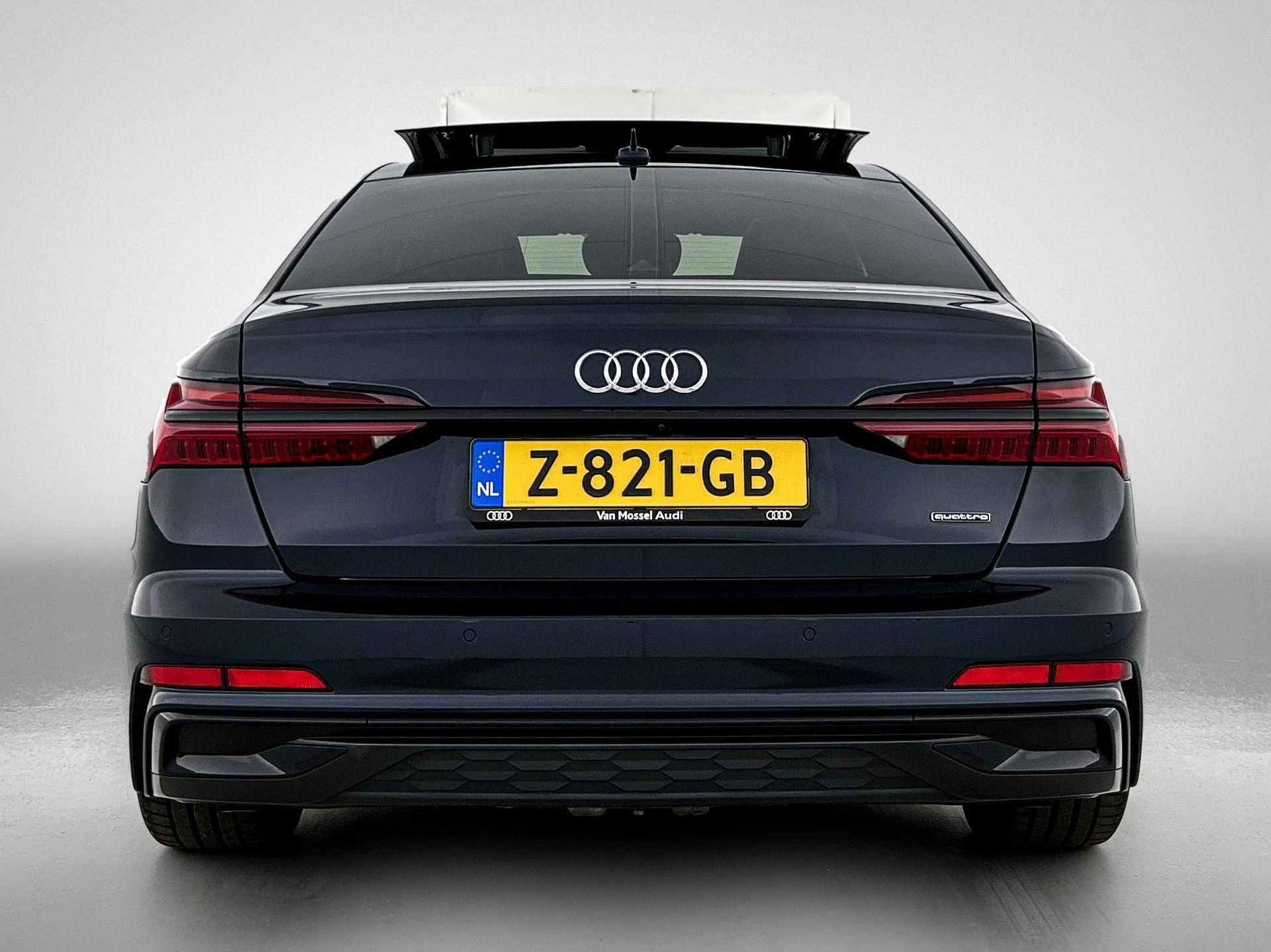 Audi-A6-image-2