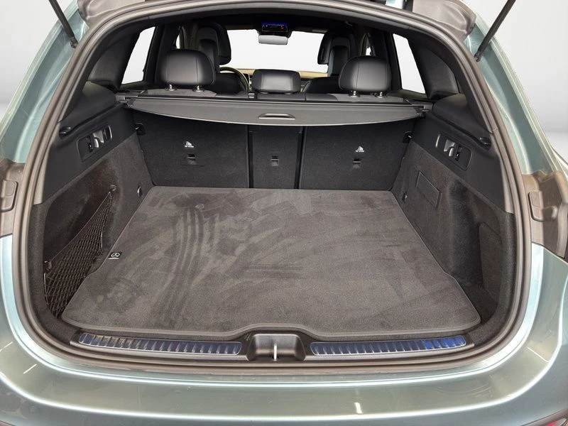 Mercedes-Benz GLC 300 d 4M AMG KEYLESS-GO SHZ MBUX AMG LineX254 GLC 300 d 4M AMG KEYLESS-GO SHZ MBUX AMG Line