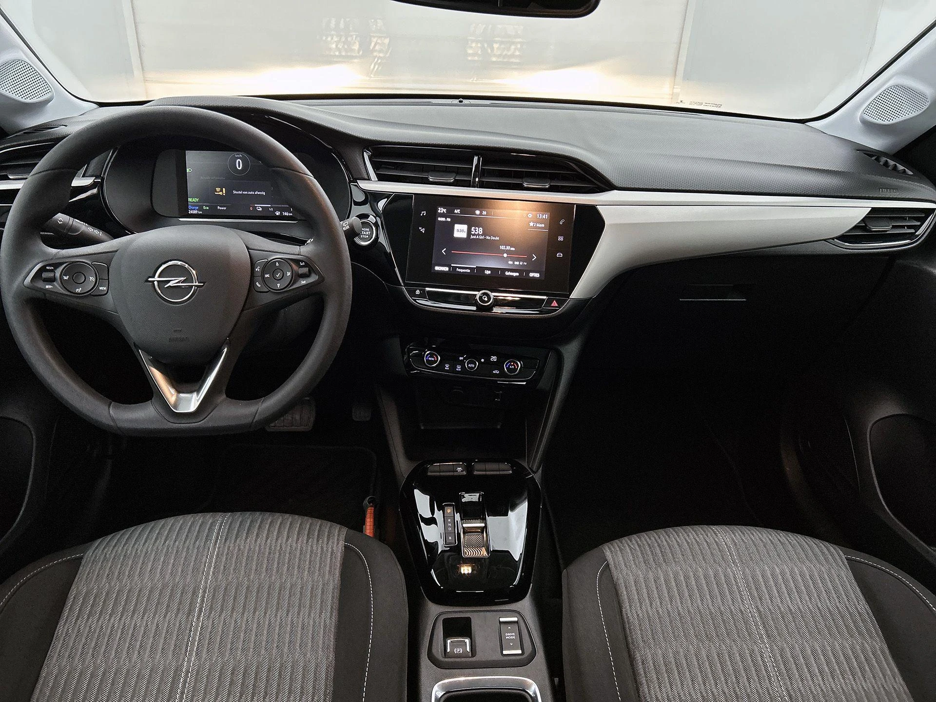 Opel-Corsa-e-image-18