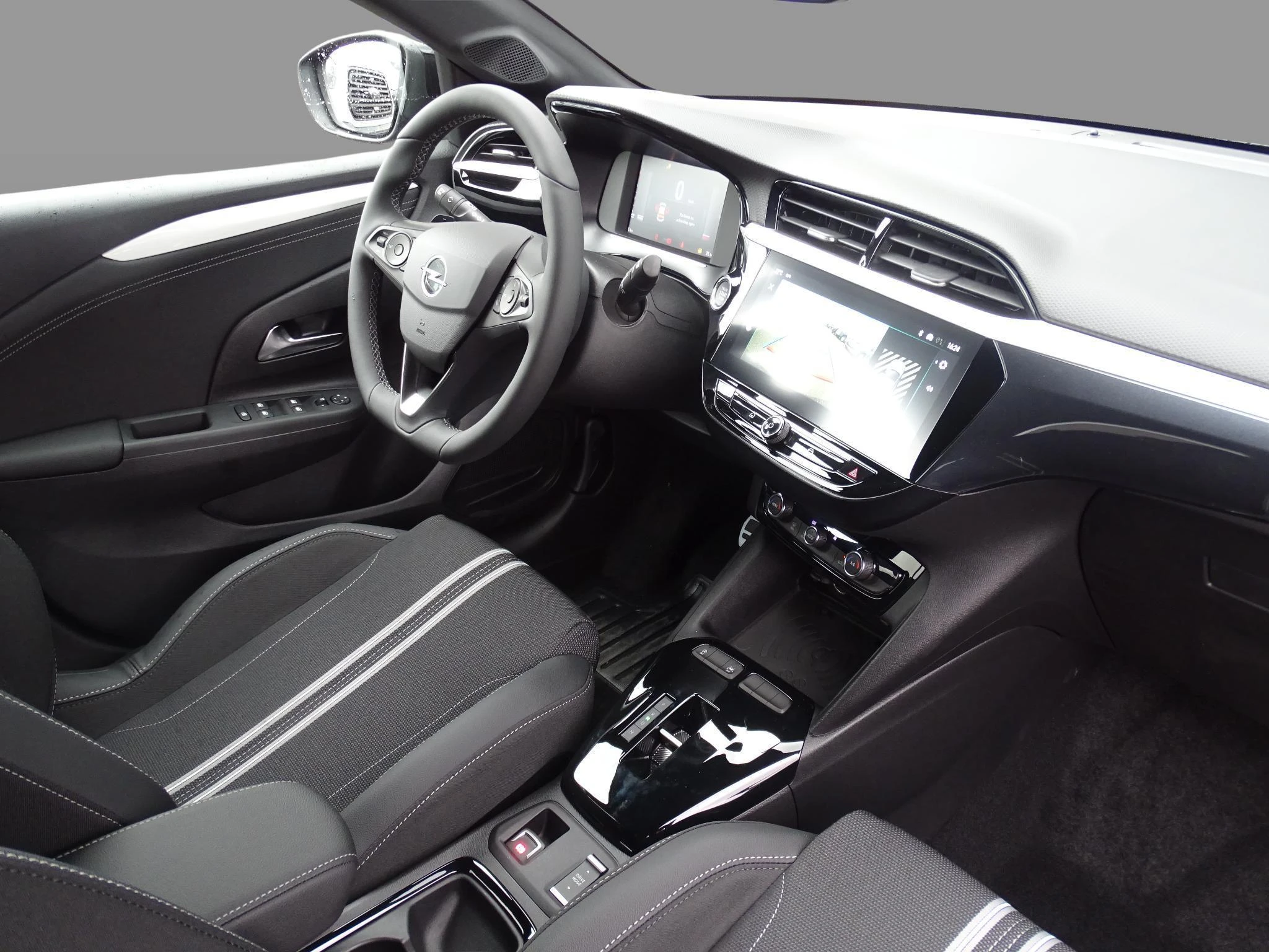 Opel-Corsa-image-13
