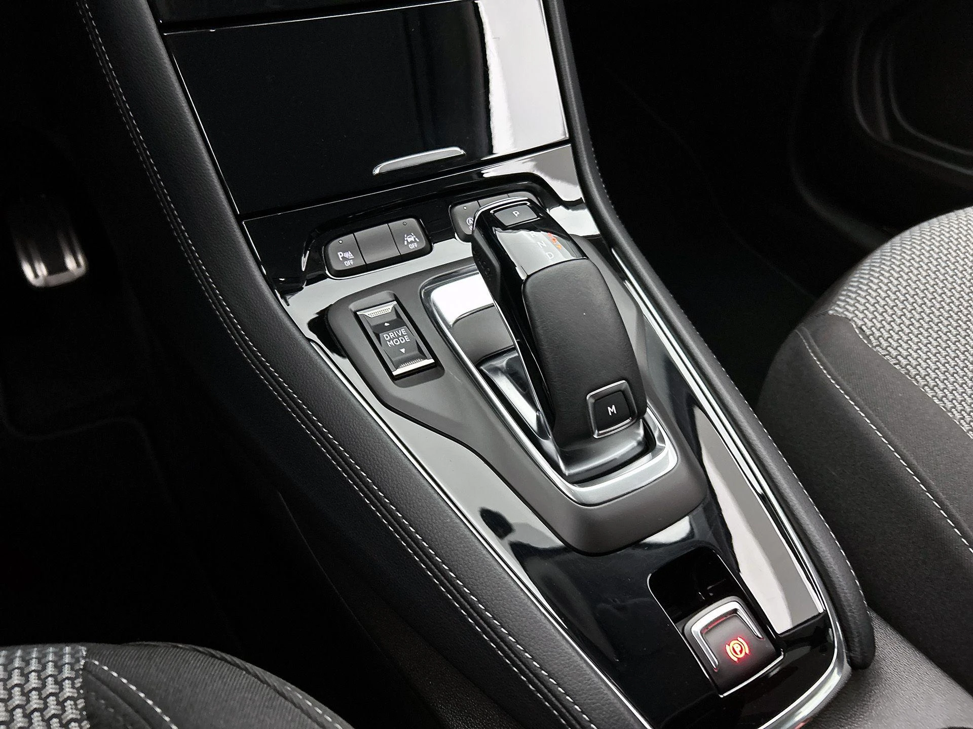 Opel-Grandland-image-29