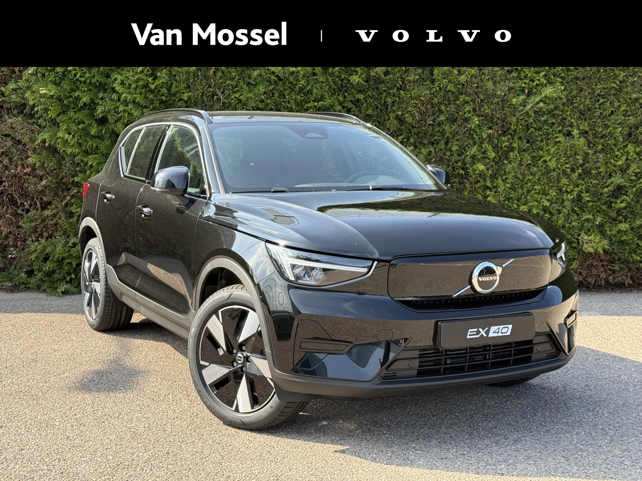 Volvo-EX40-image-0